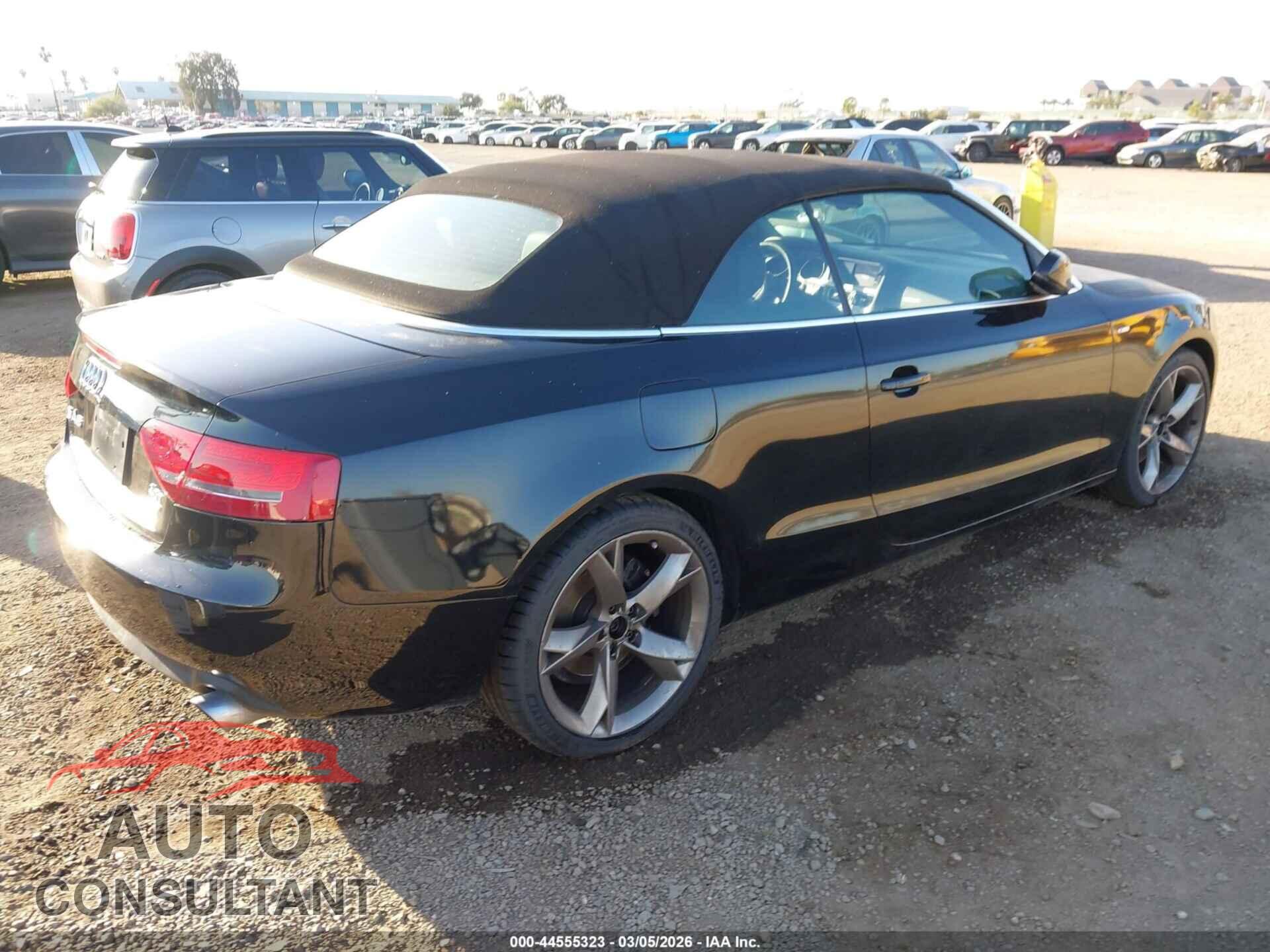 AUDI A5 2011 - WAULFAFH4BN011939
