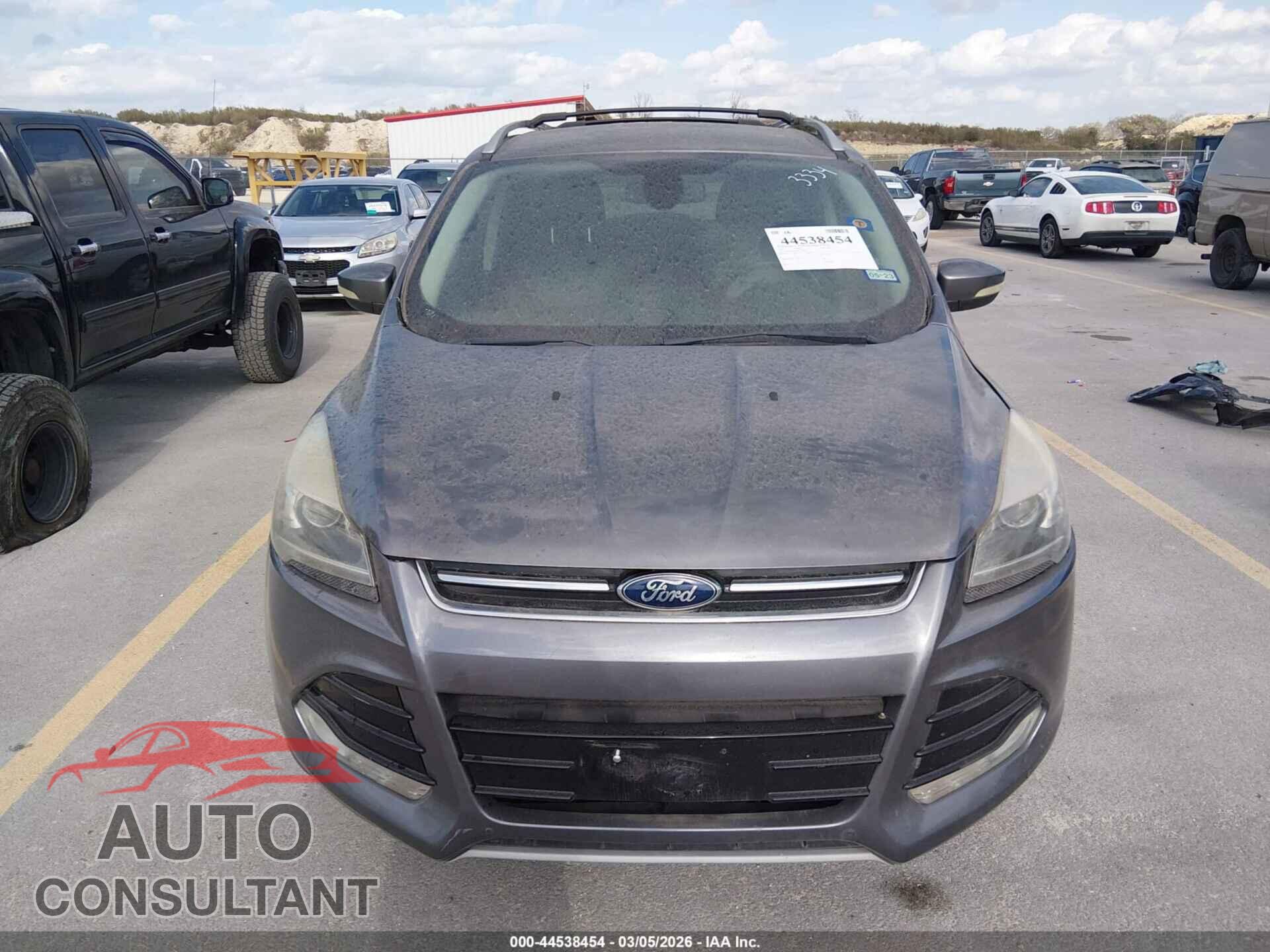 FORD ESCAPE 2013 - 1FMCU0J96DUC13334