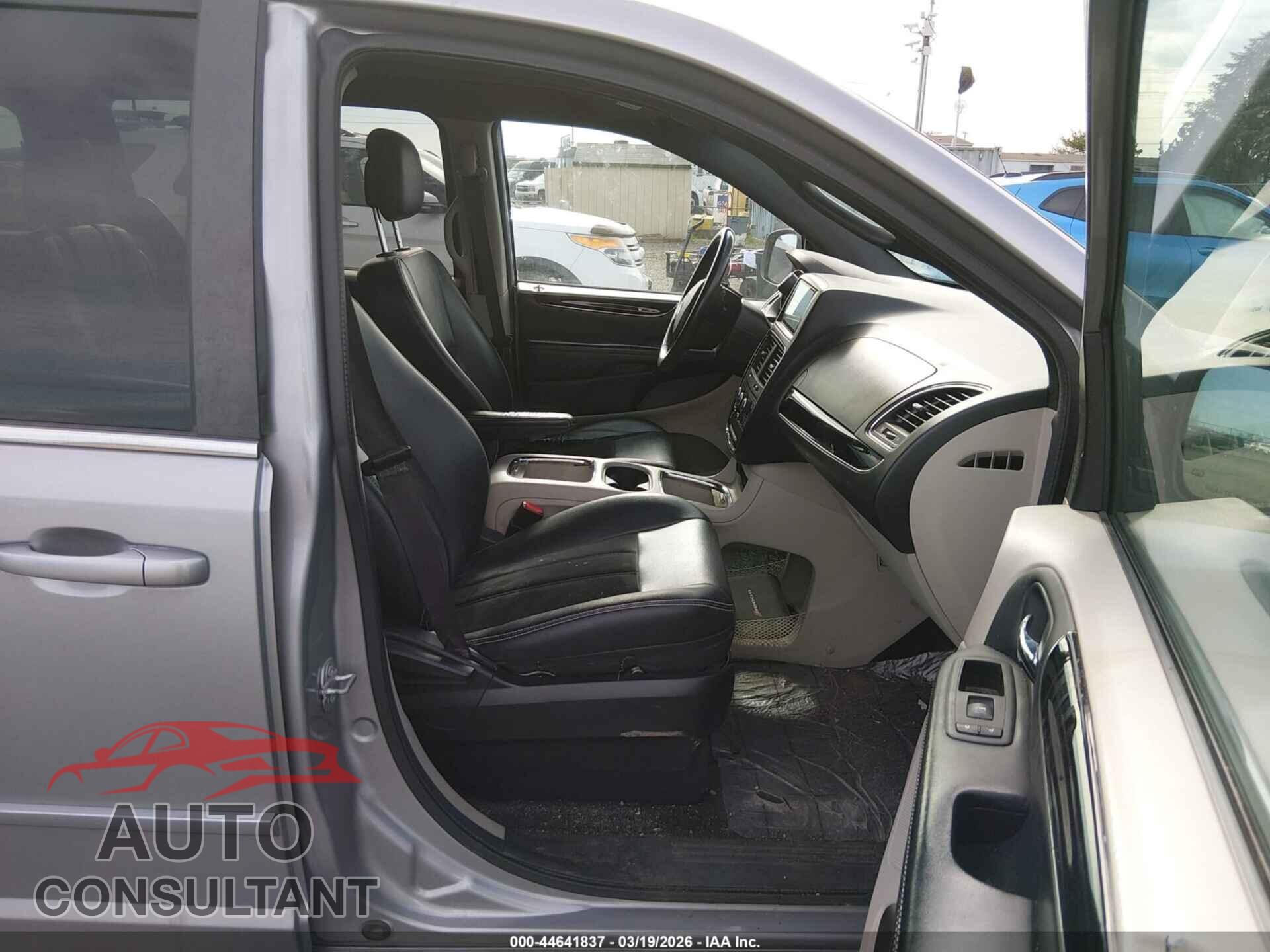 DODGE GRAND CARAVAN 2017 - 2C4RDGCG6HR697480