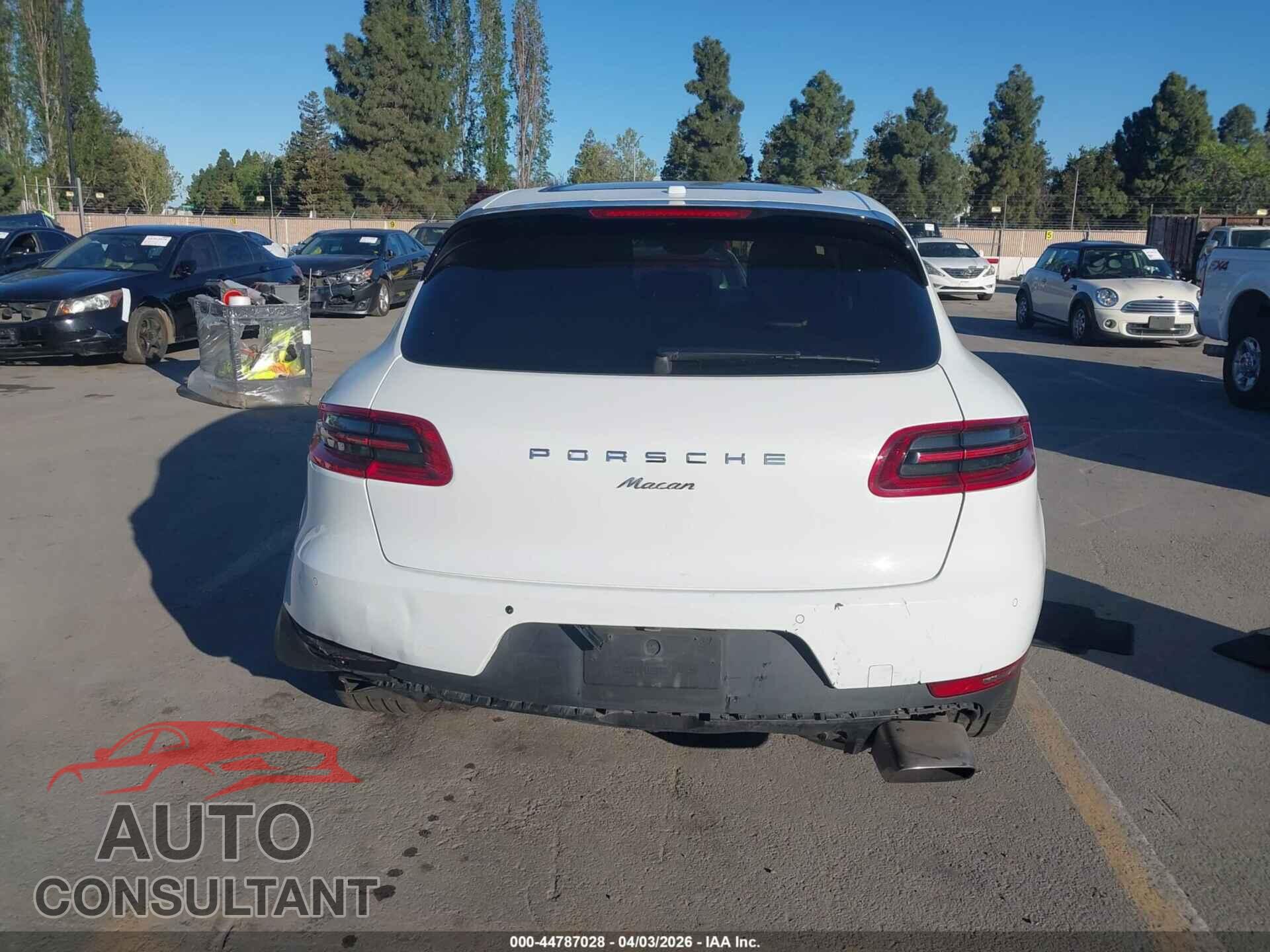 PORSCHE MACAN 2018 - WP1AA2A56JLB12985