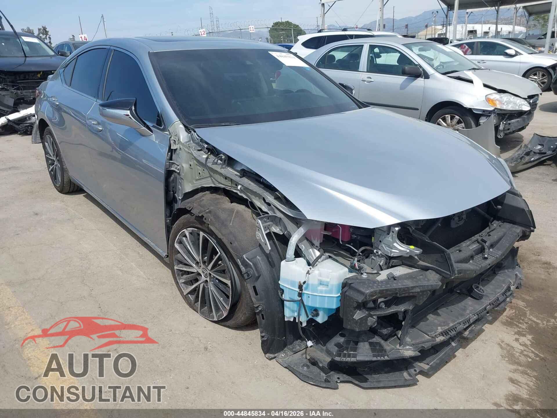 LEXUS ES 300H 2023 - 58ADA1C14PU028996