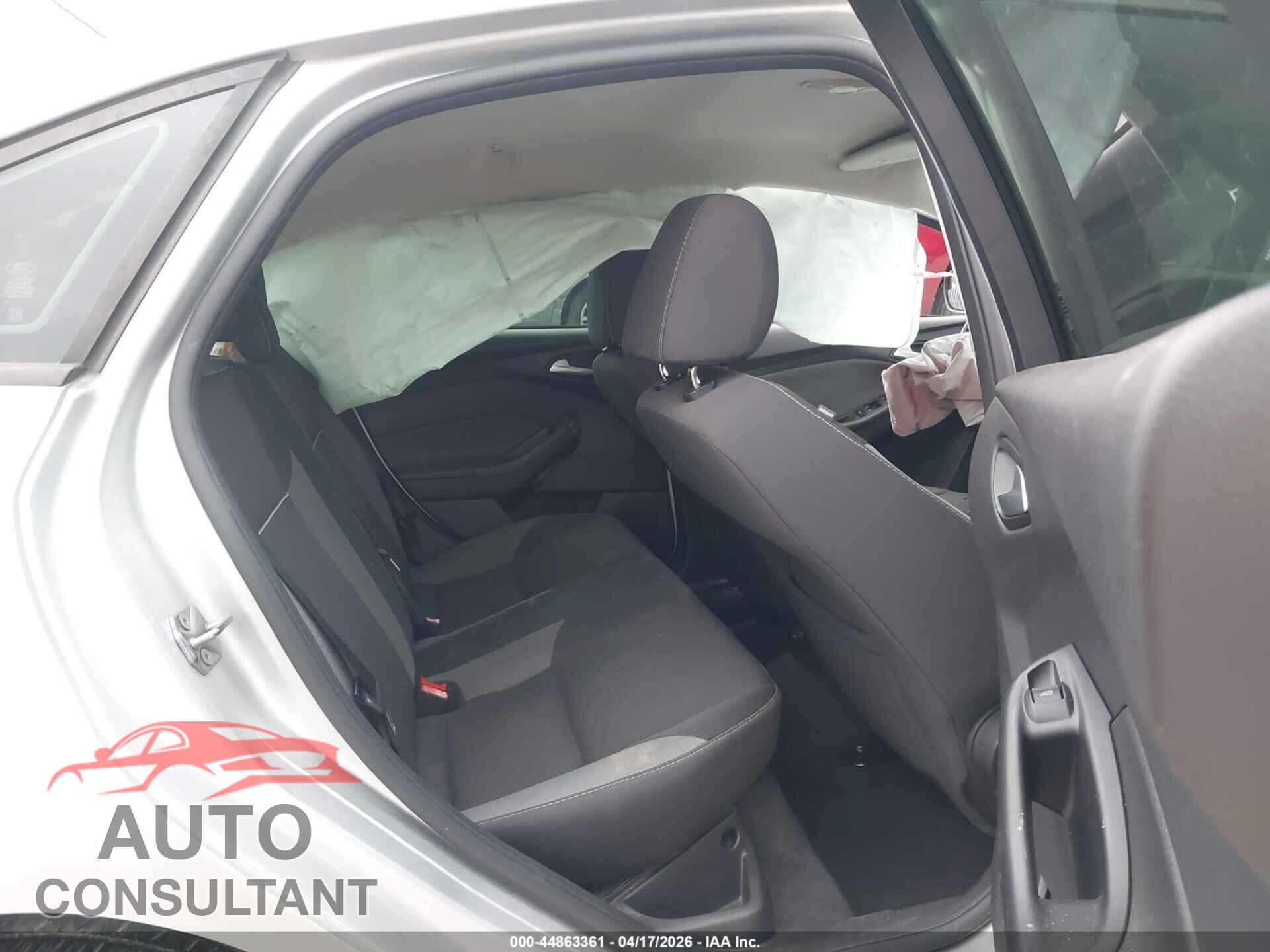FORD FOCUS 2013 - 1FADP3F24DL289773