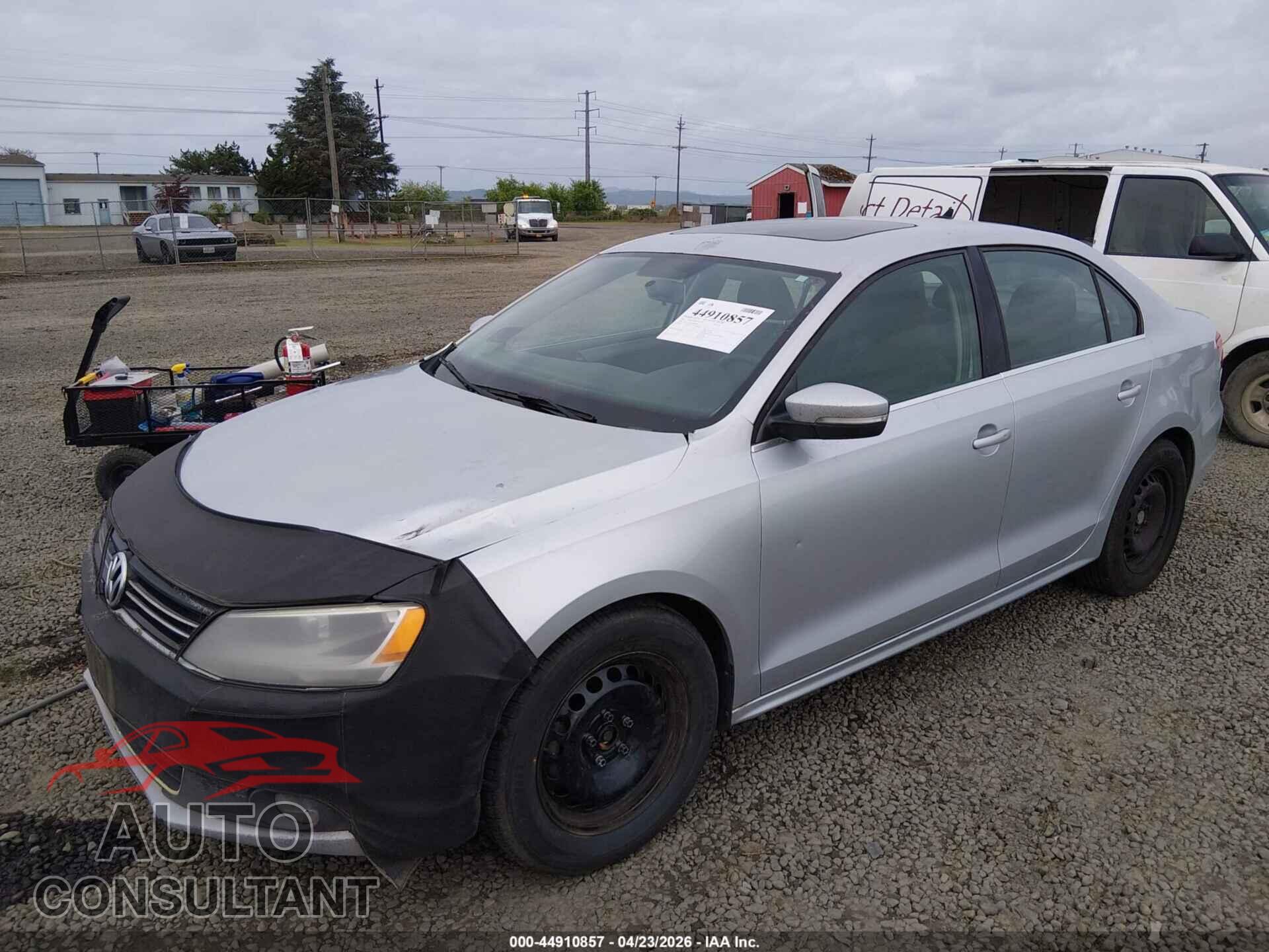 VOLKSWAGEN JETTA 2012 - 3VWLL7AJ1CM369940