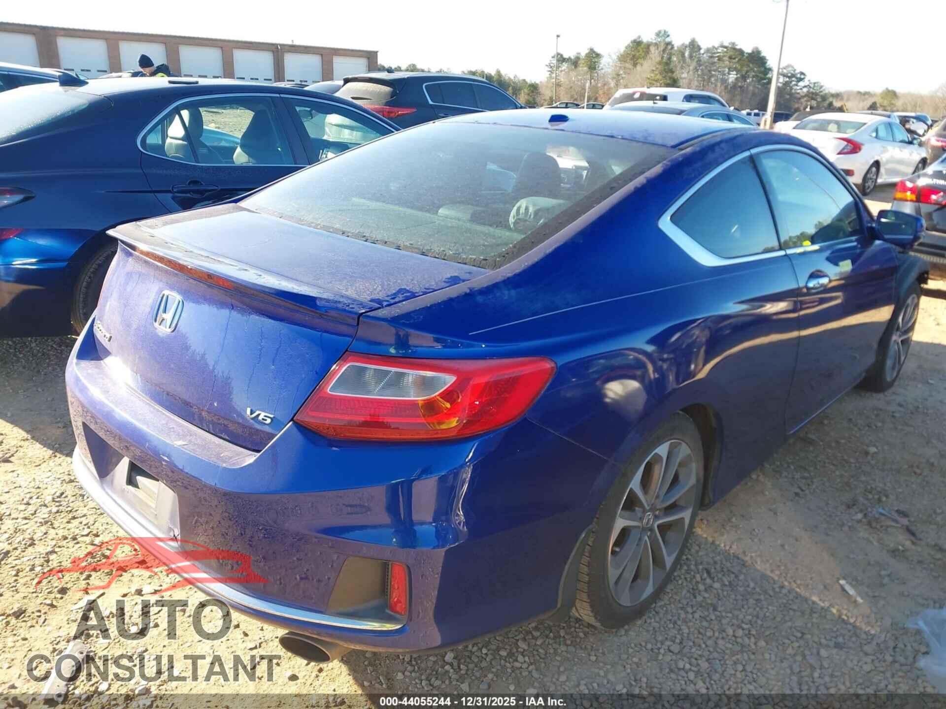 HONDA ACCORD 2013 - 1HGCT2B8XDA003217