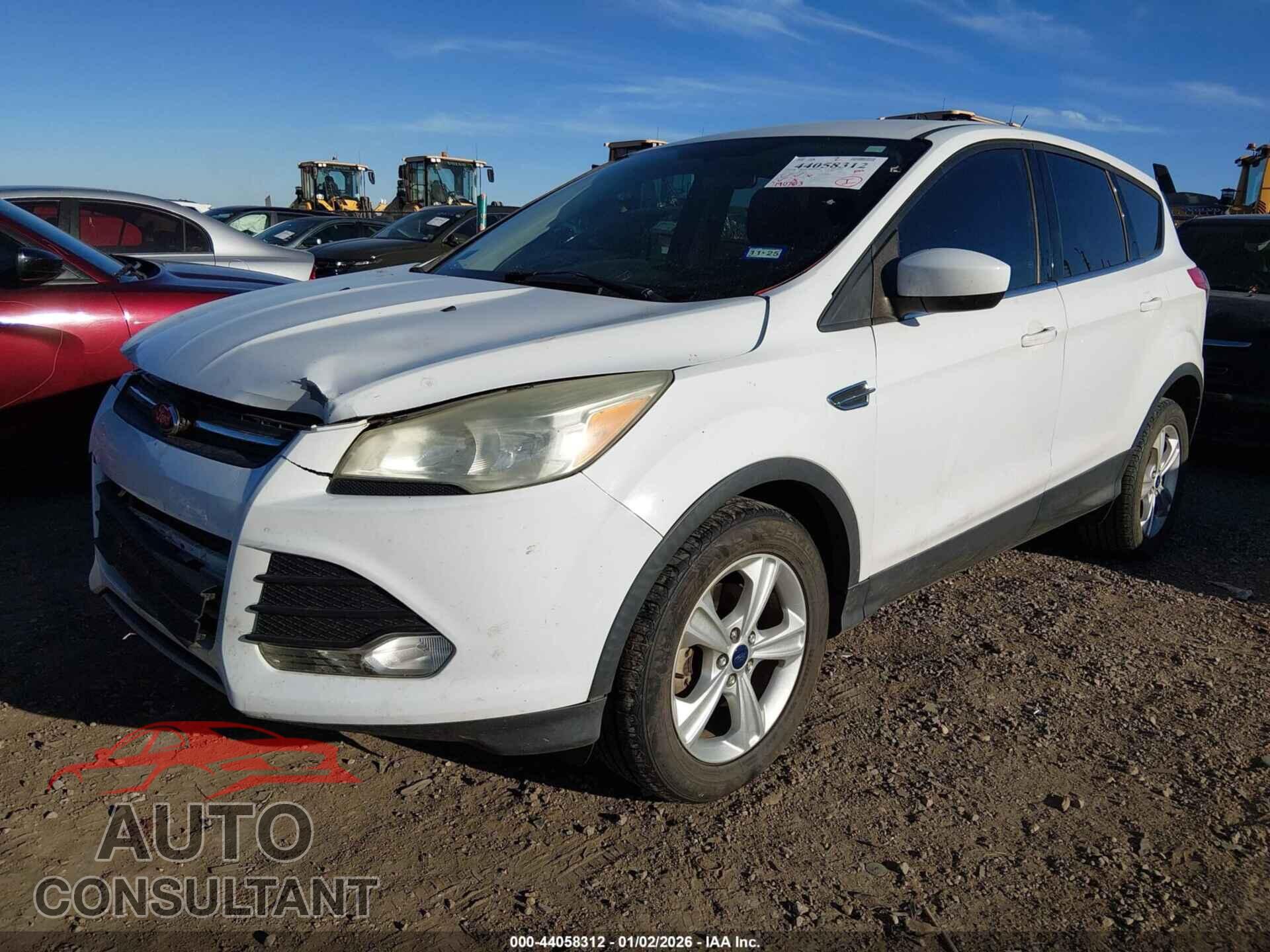 FORD ESCAPE 2014 - 1FMCU0GX1EUA62037