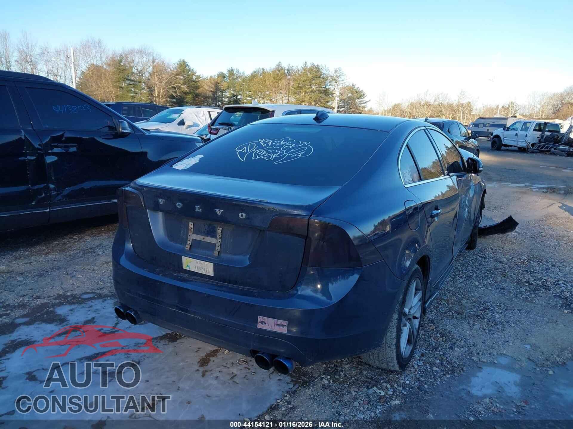 VOLVO S60 2015 - YV1612TK0F2336447