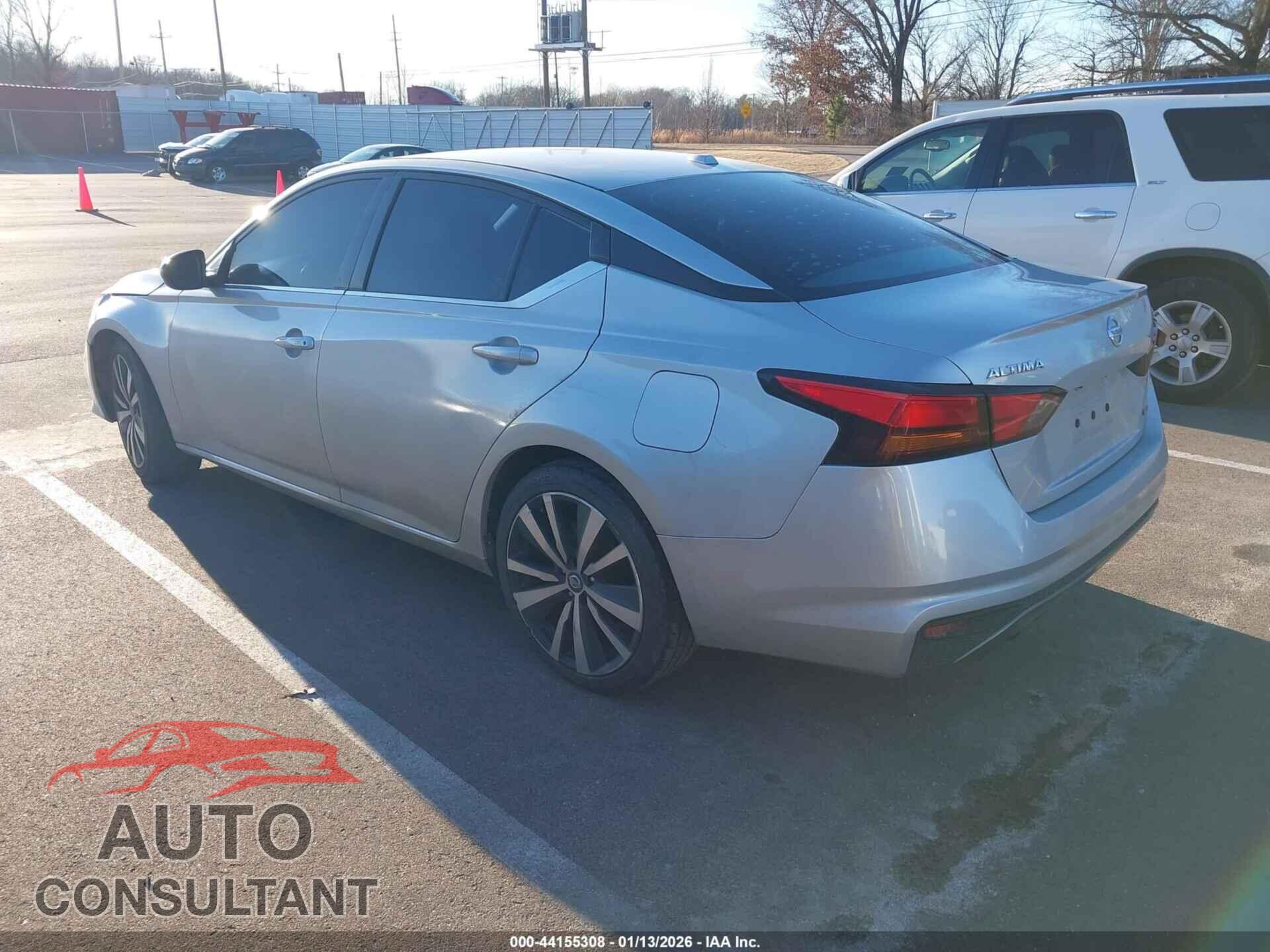 NISSAN ALTIMA 2019 - 1N4BL4CV2KC191796