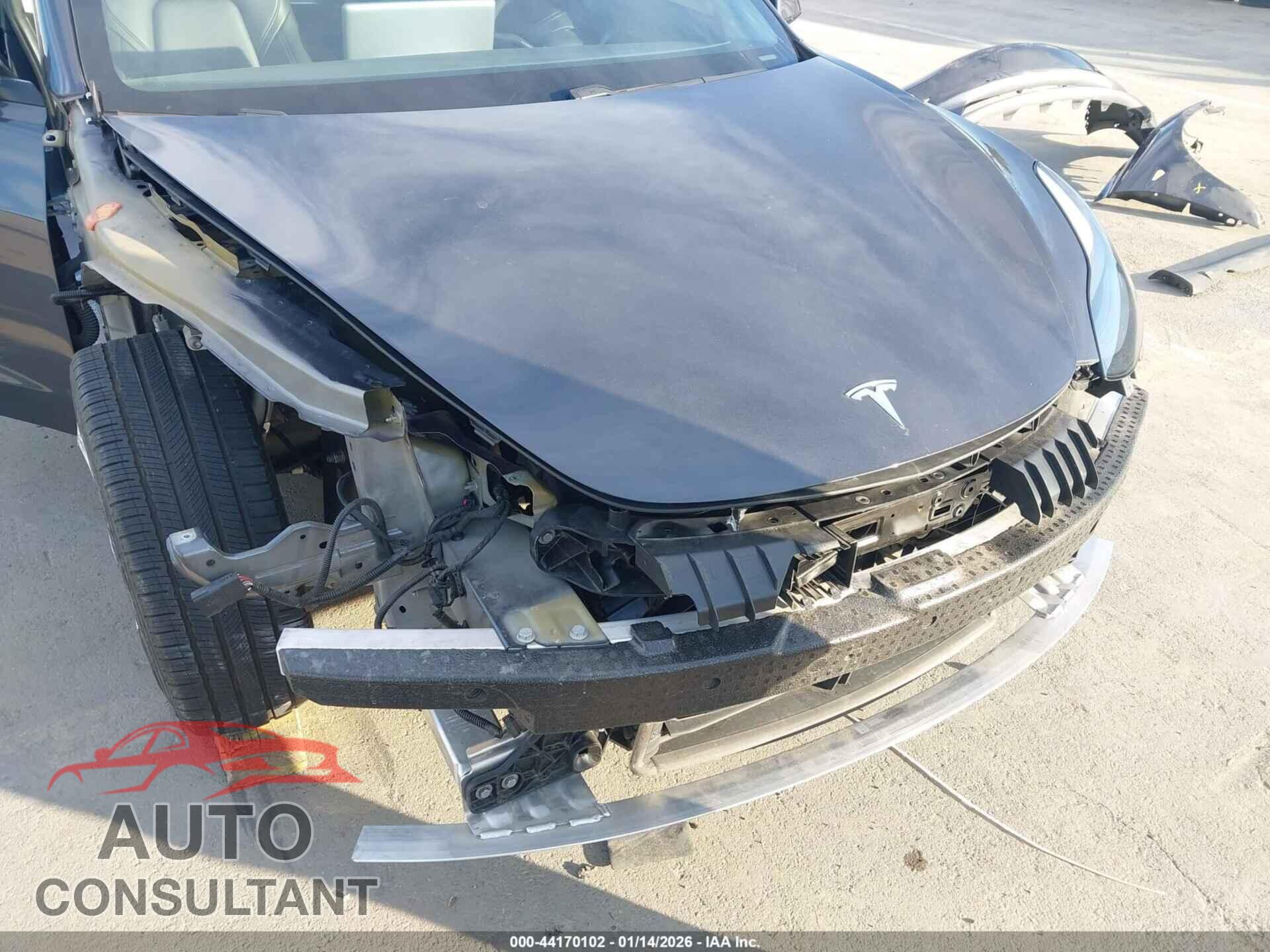 TESLA MODEL 3 2021 - 5YJ3E1EA3MF026704