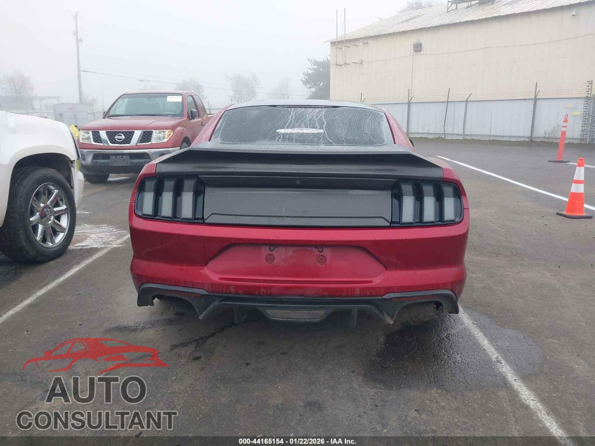 FORD MUSTANG 2018 - 1FA6P8CFXJ5181333