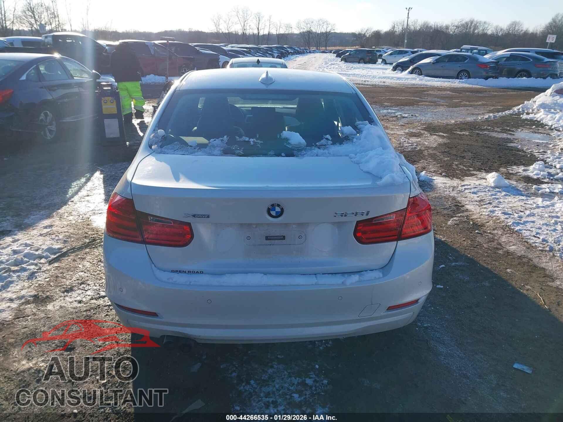 BMW 328I 2013 - WBA3B5C53DF592988