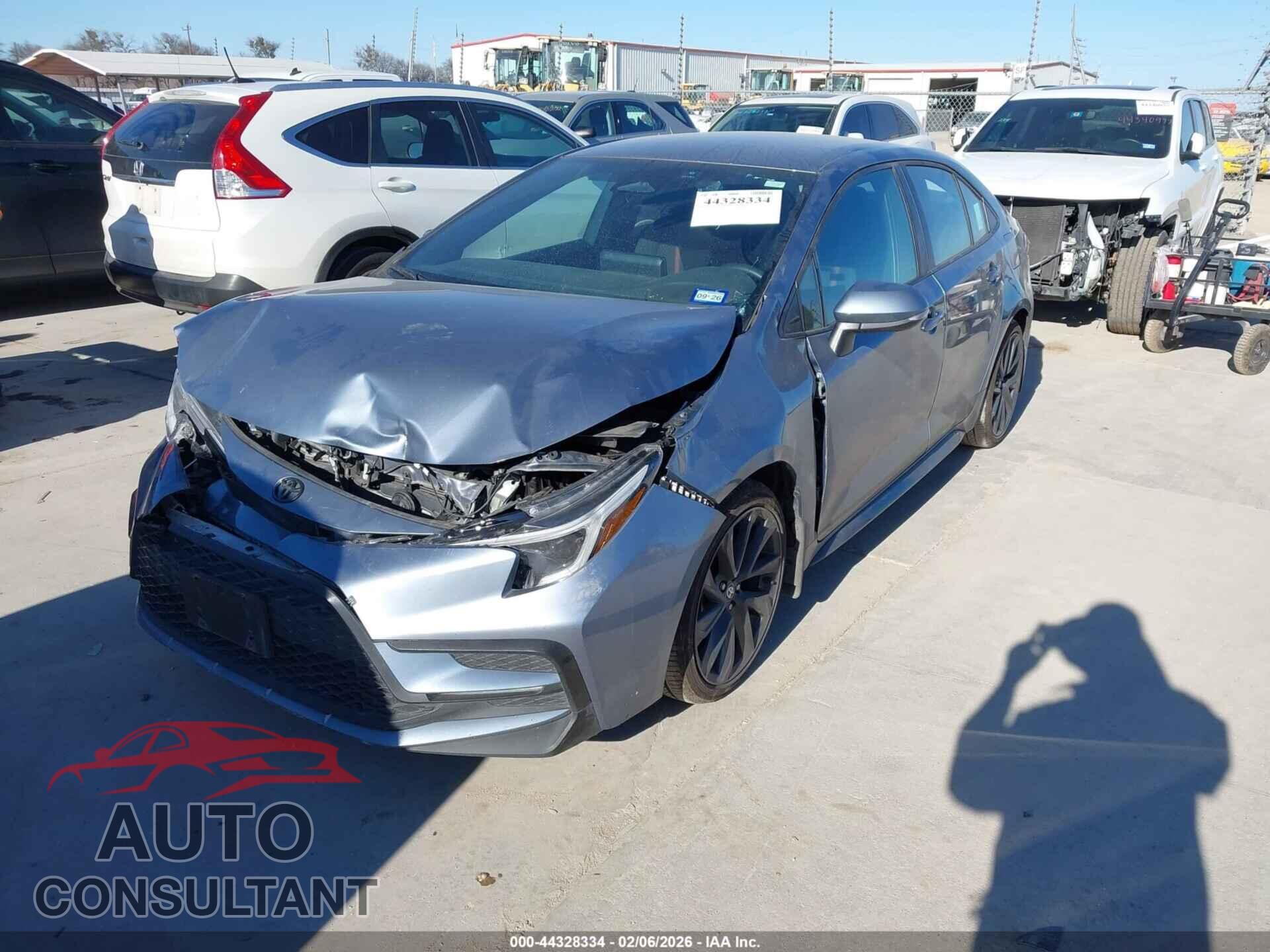 TOYOTA COROLLA 2024 - 5YFS4MCEXRP213455