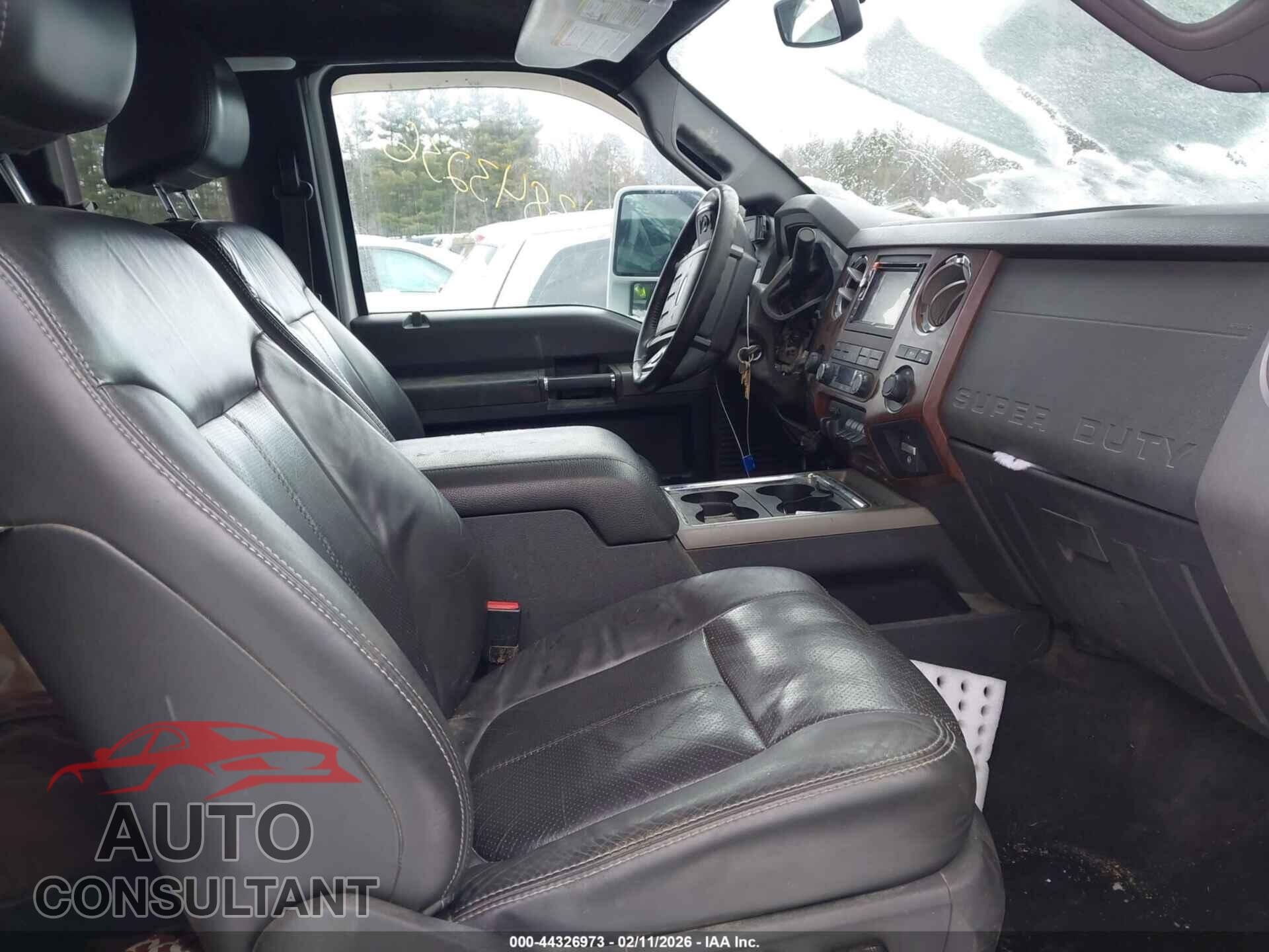 FORD F-350 2011 - 1FT8X3BT6BEC79709