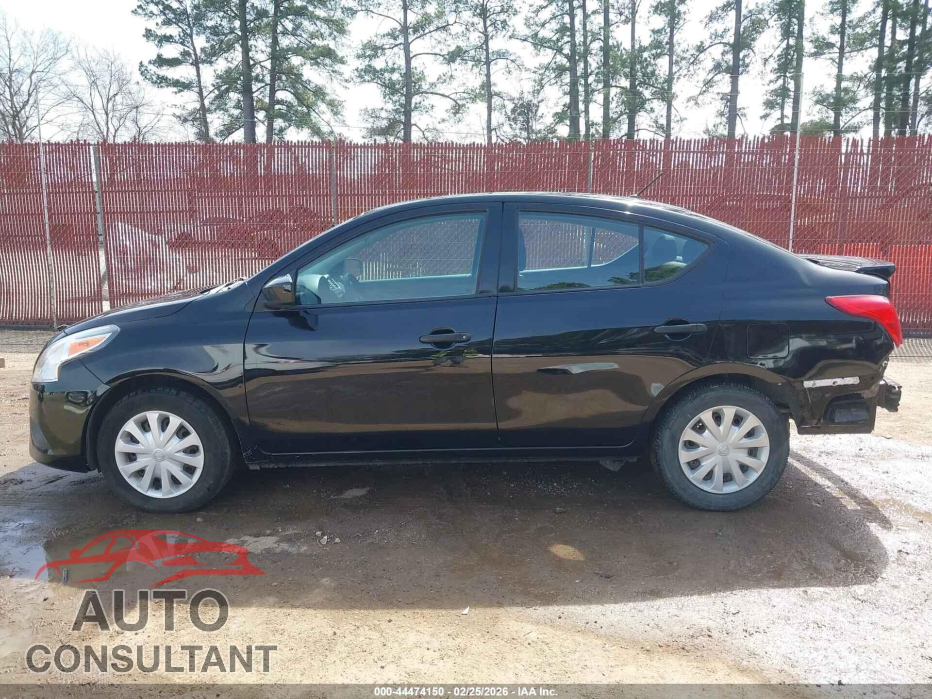 NISSAN VERSA 2019 - 3N1CN7AP3KL813506