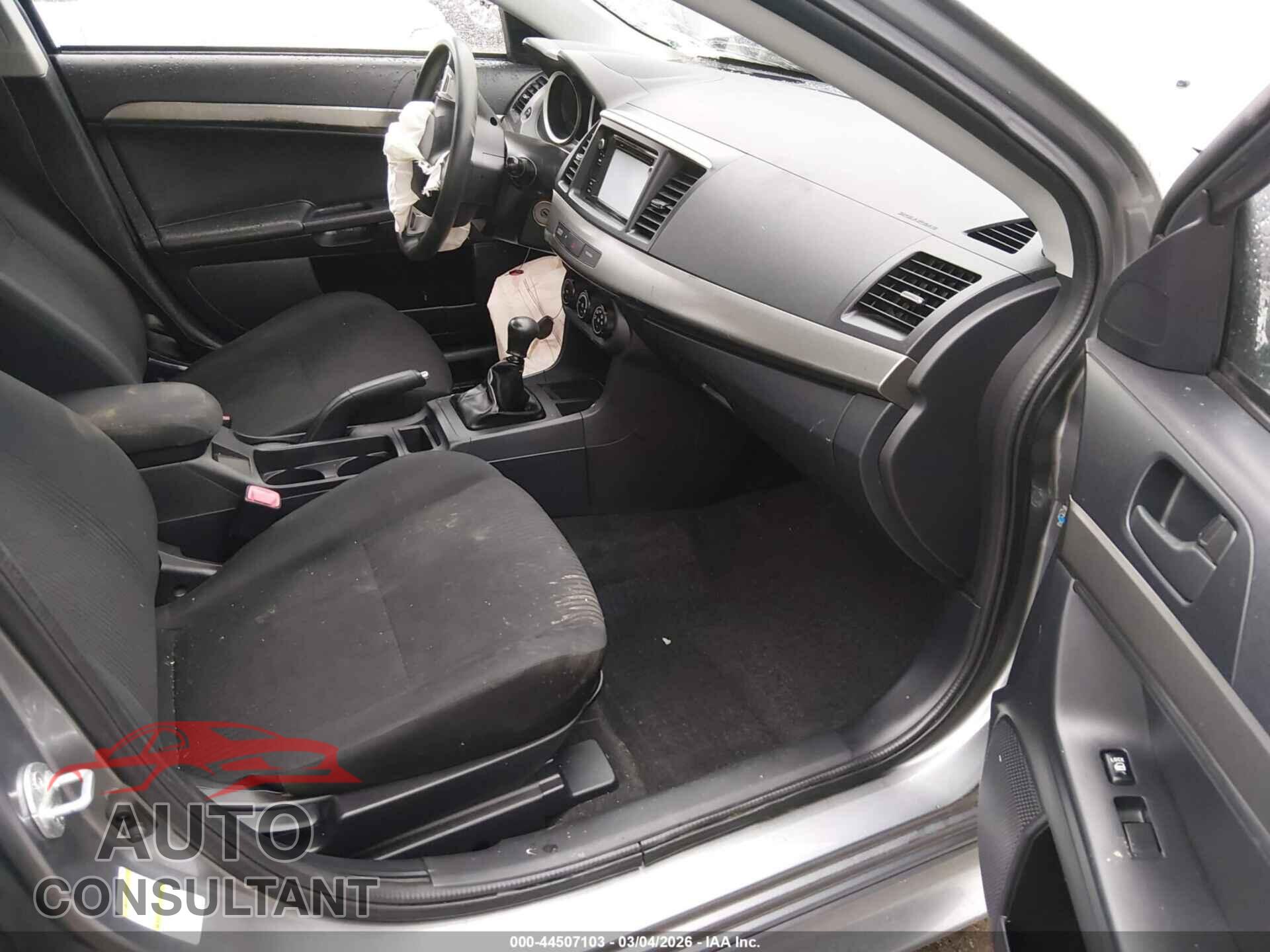 MITSUBISHI LANCER 2015 - JA32U2FU7FU005926