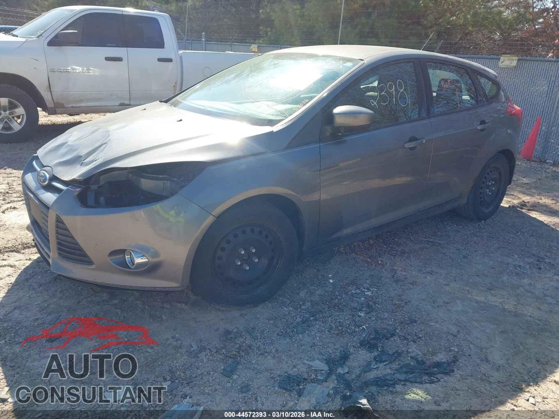 FORD FOCUS 2012 - 1FAHP3K21CL448772
