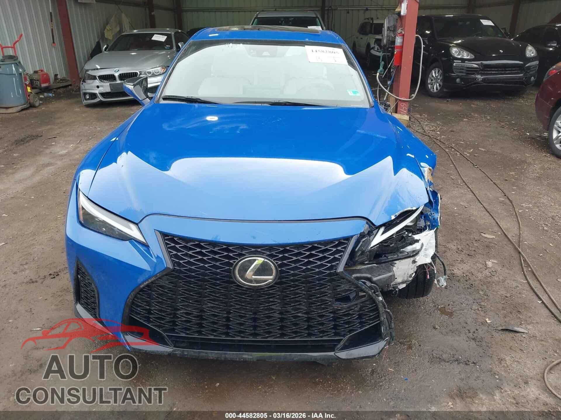 LEXUS IS 350 2022 - JTHGZ1B29N5049716
