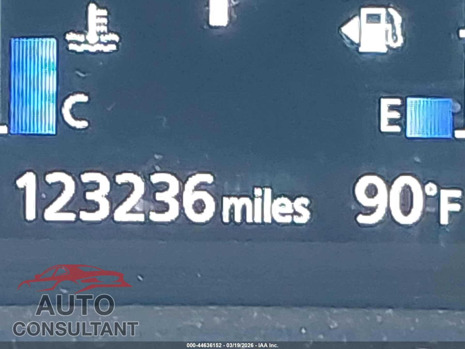 MITSUBISHI OUTLANDER 2019 - JA4AD2A30KZ006578