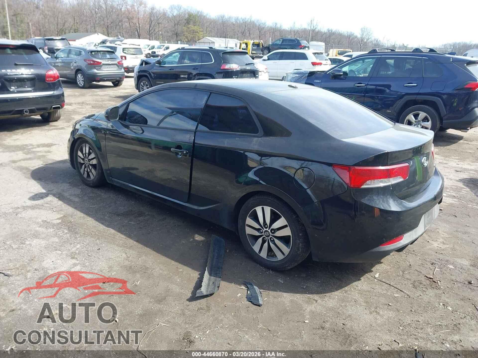 KIA FORTE KOUP 2013 - KNAFU6A26D5673608