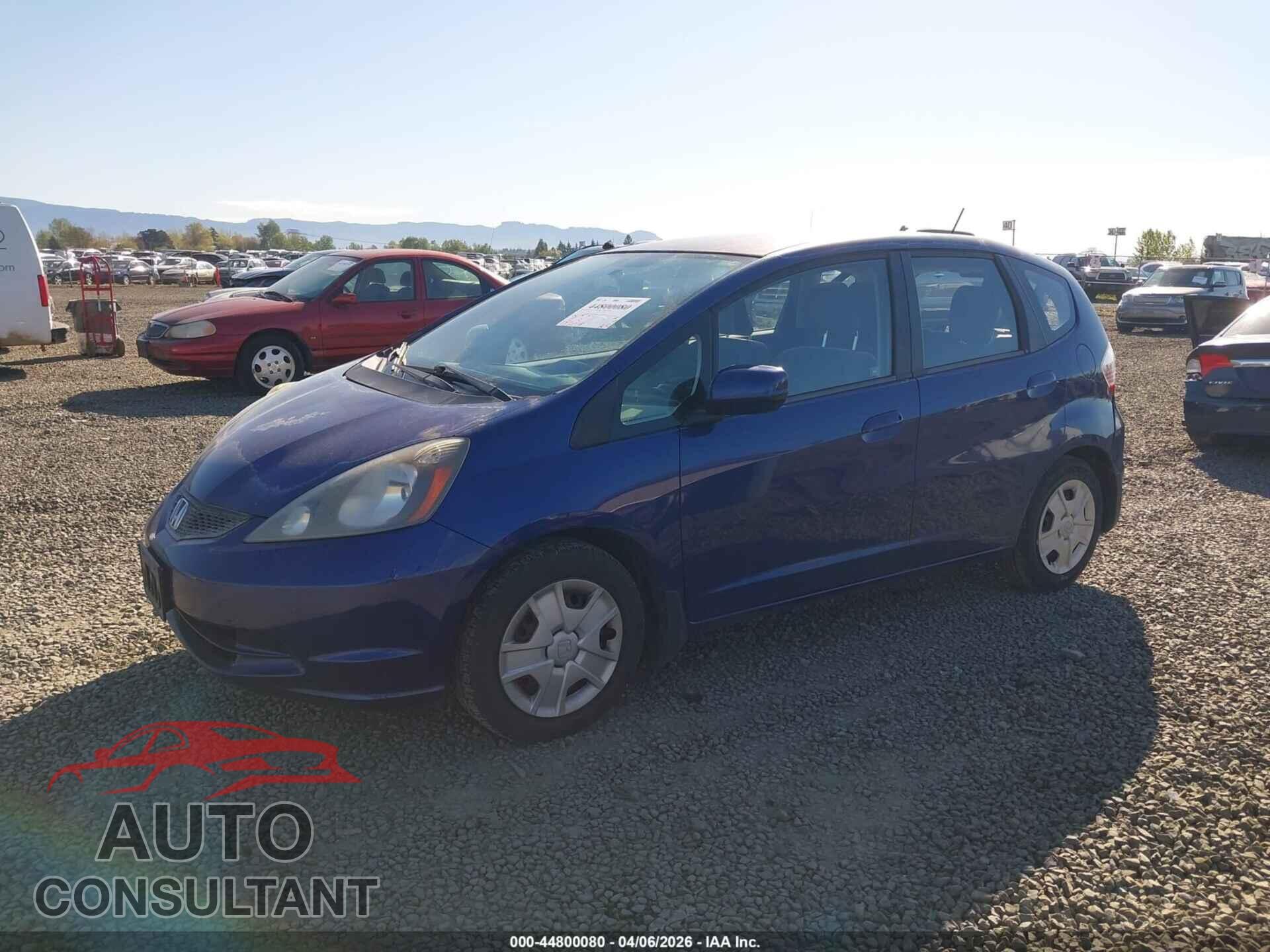 HONDA FIT 2012 - JHMGE8H33CC008155