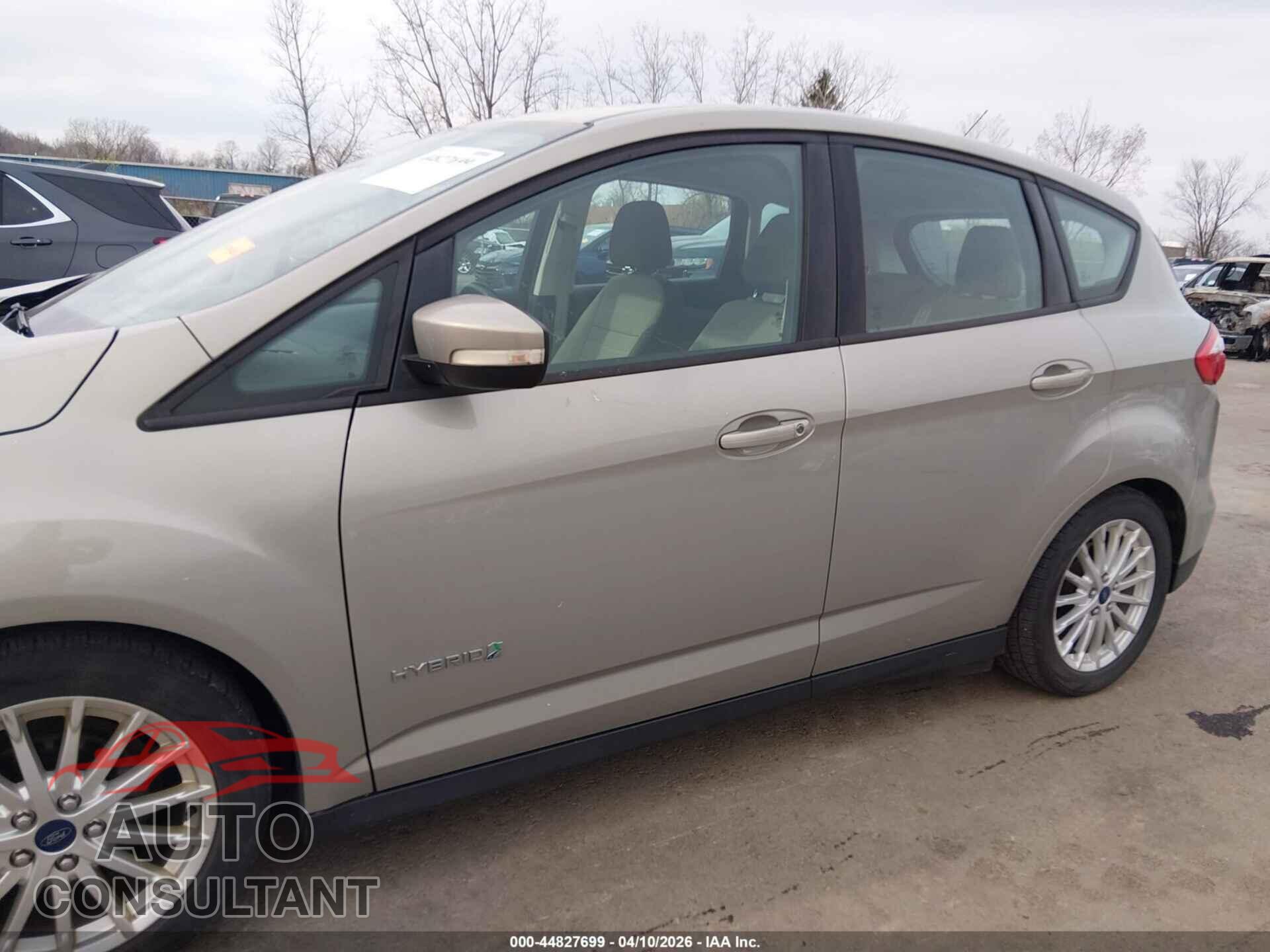 FORD C-MAX HYBRID 2015 - 1FADP5AU9FL118928