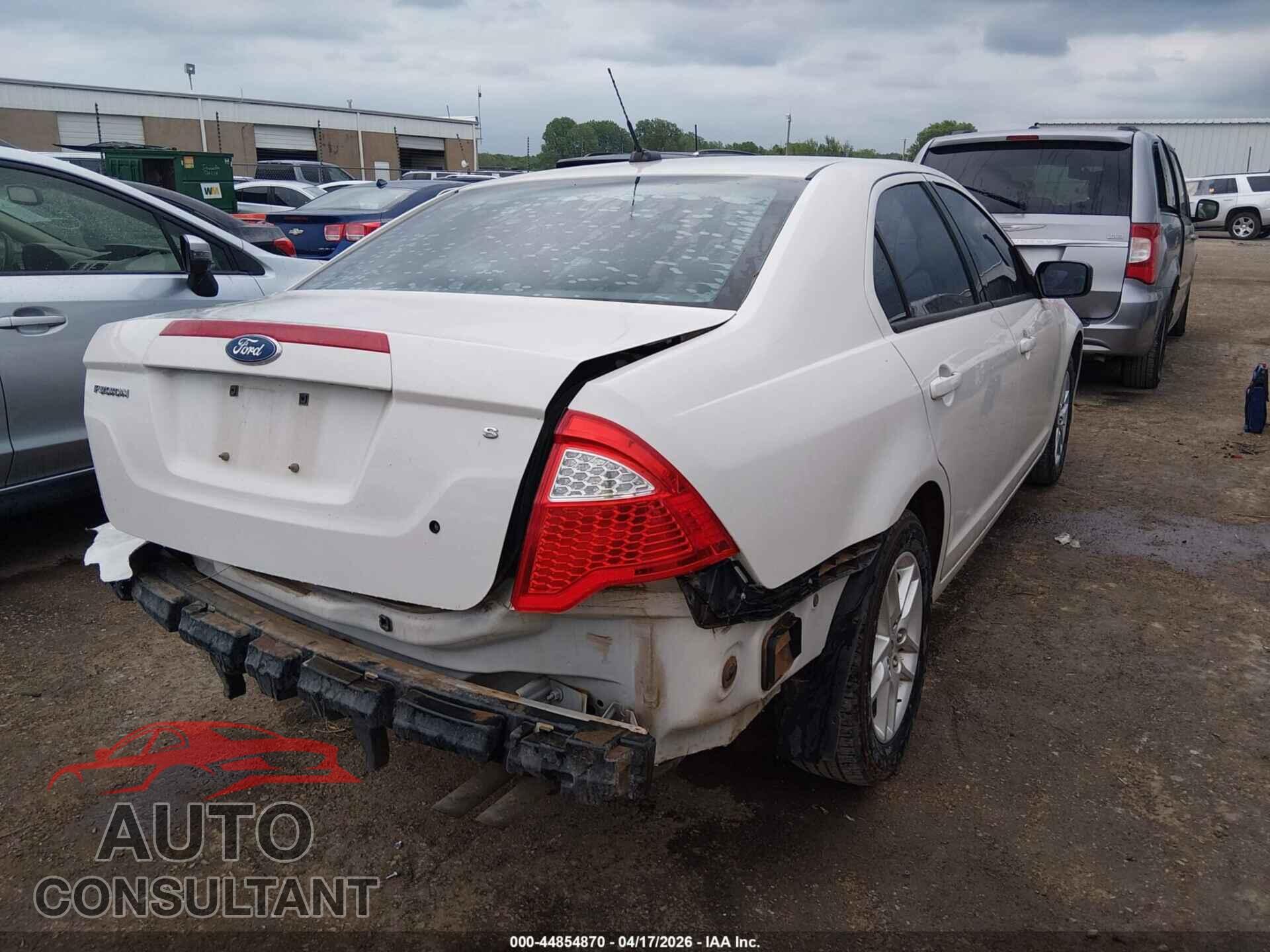 FORD FUSION 2010 - 3FAHP0GA8AR341036