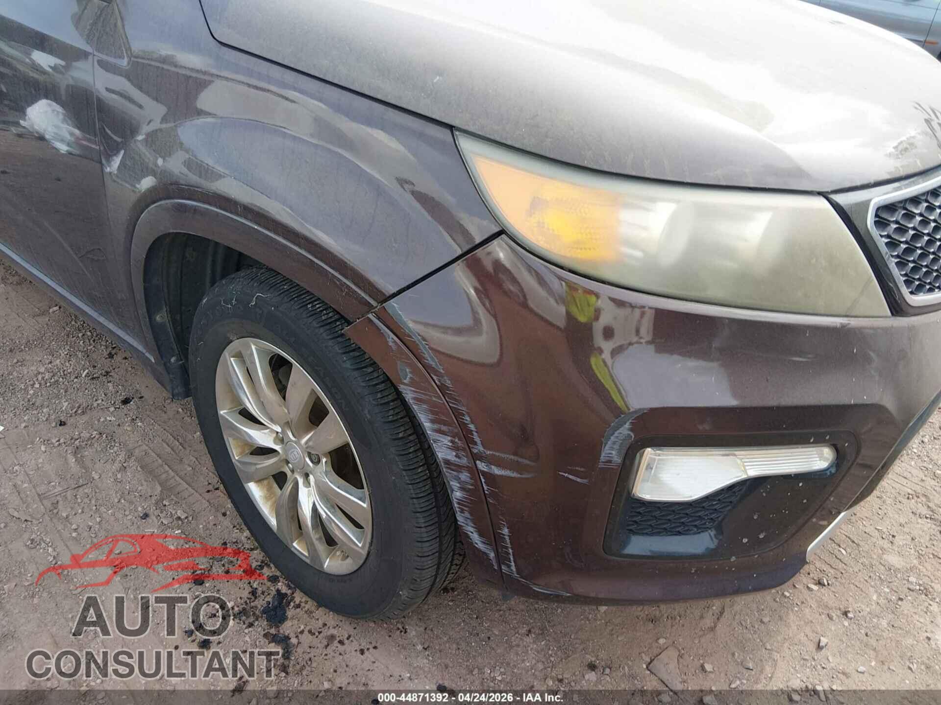 KIA SORENTO 2012 - 5XYKW4A23CG241032