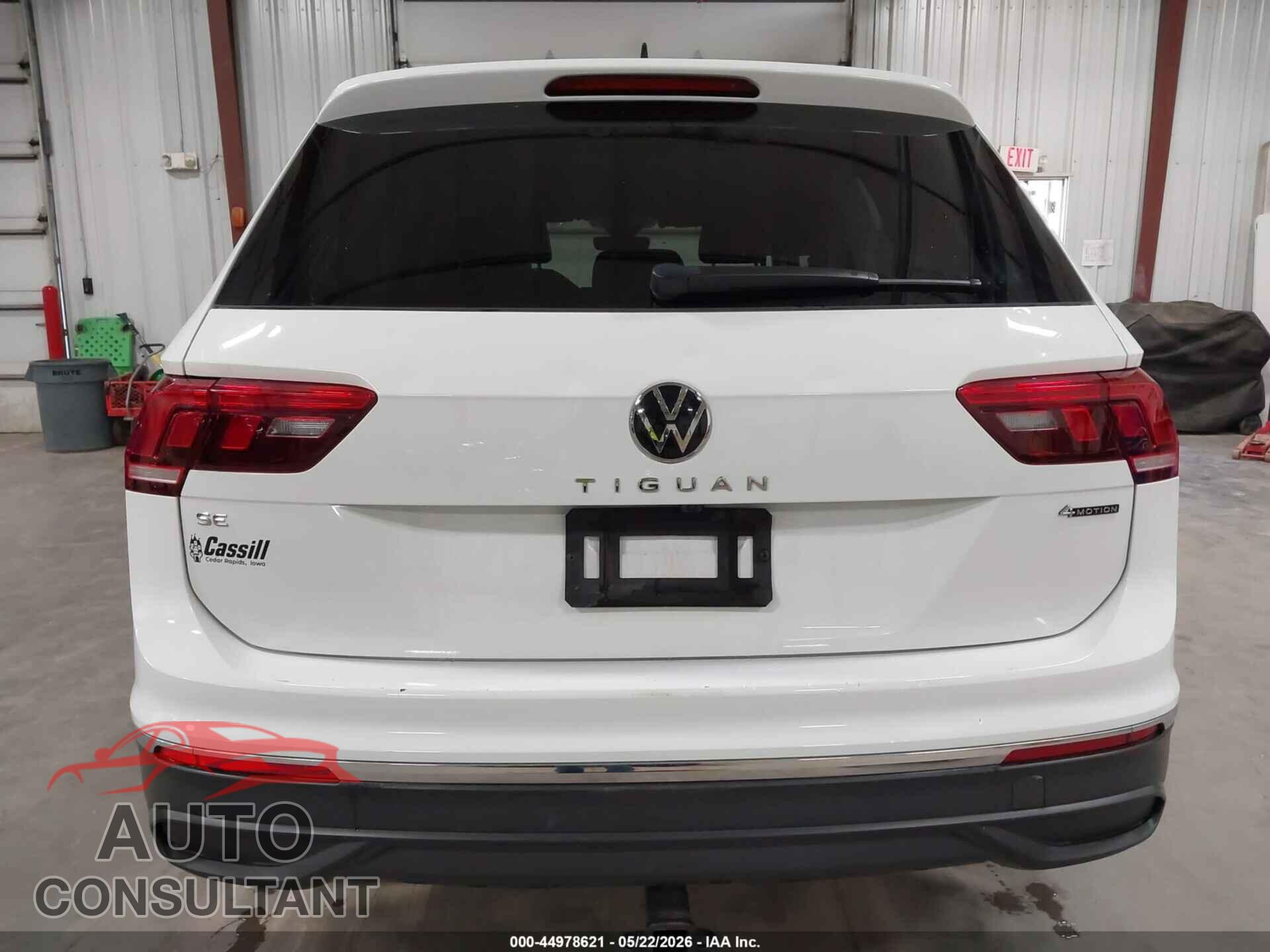 VOLKSWAGEN TIGUAN 2024 - 3VV2B7AX2RM032158