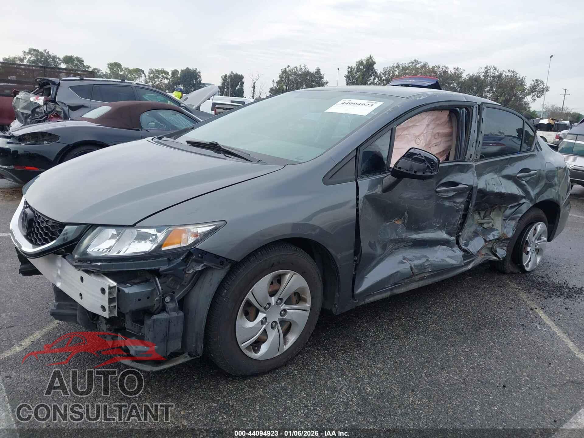 HONDA CIVIC 2013 - 19XFB2F55DE020146