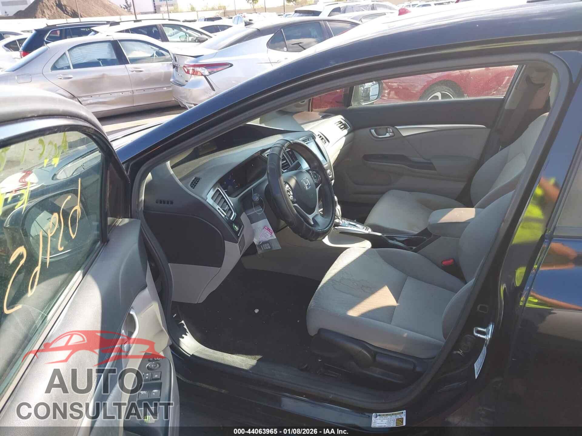 HONDA CIVIC 2015 - 2HGFB2F80FH549765