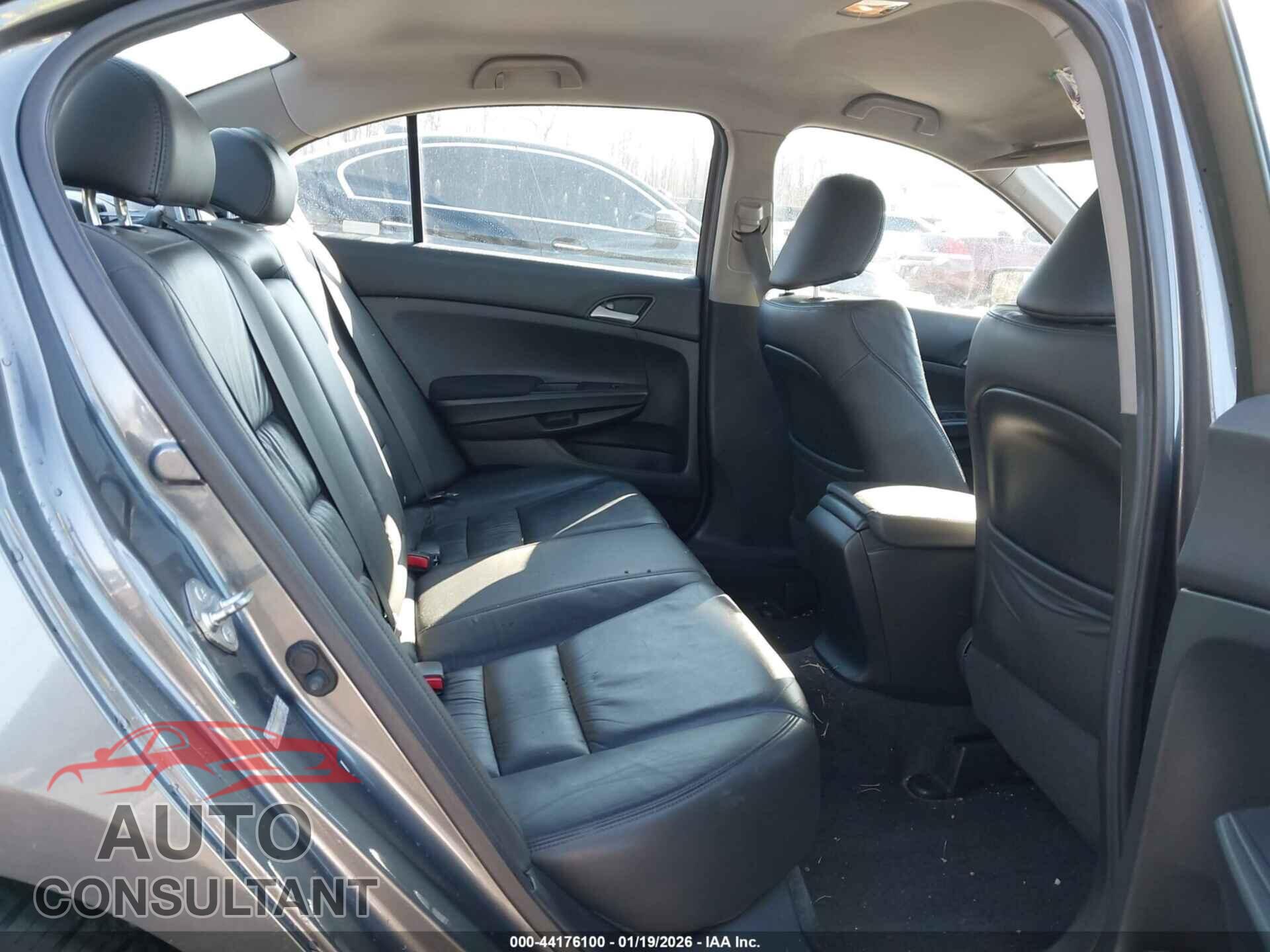HONDA ACCORD 2011 - 1HGCP2F65BA060242