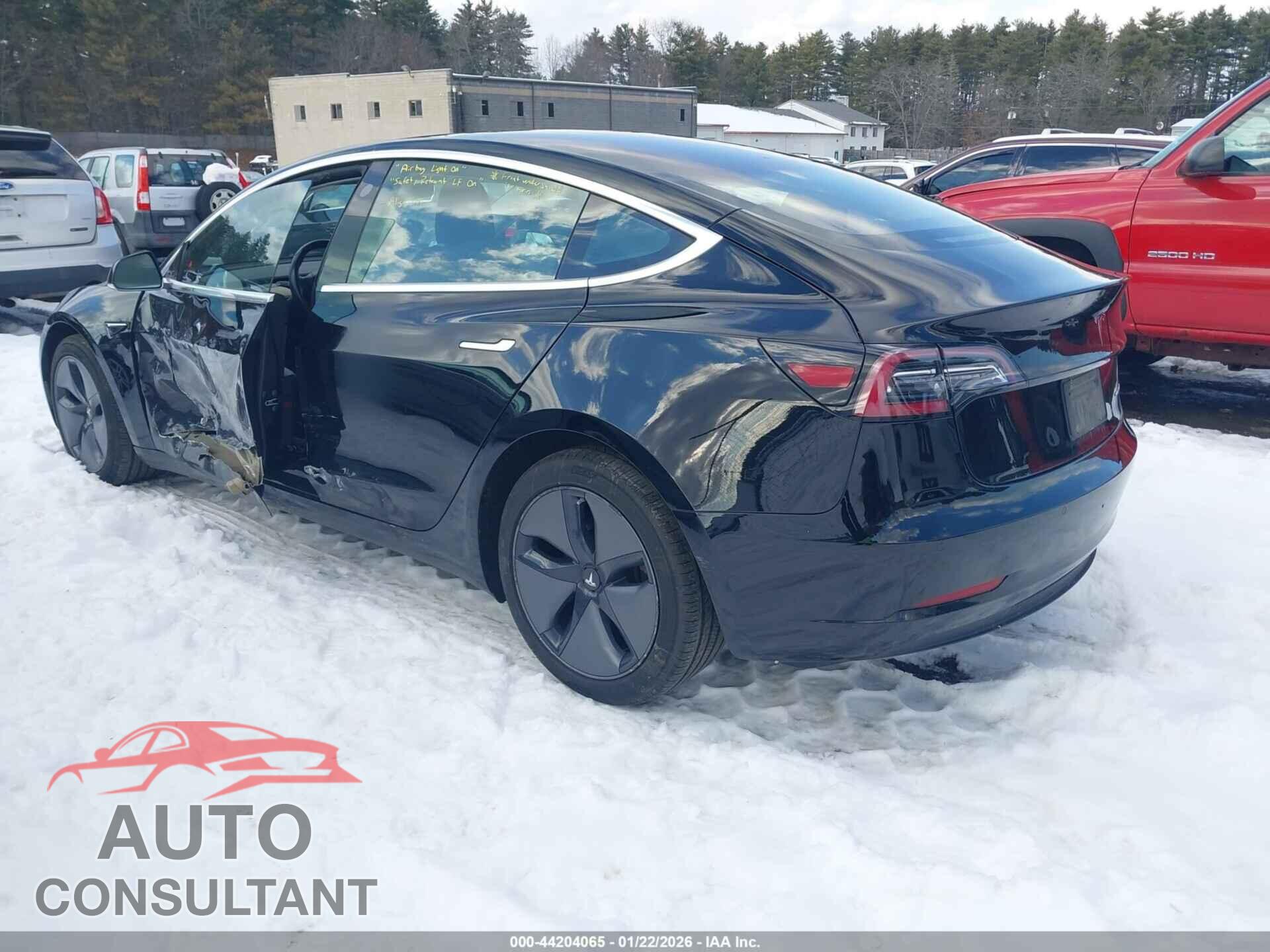 TESLA MODEL 3 2019 - 5YJ3E1EB8KF211465