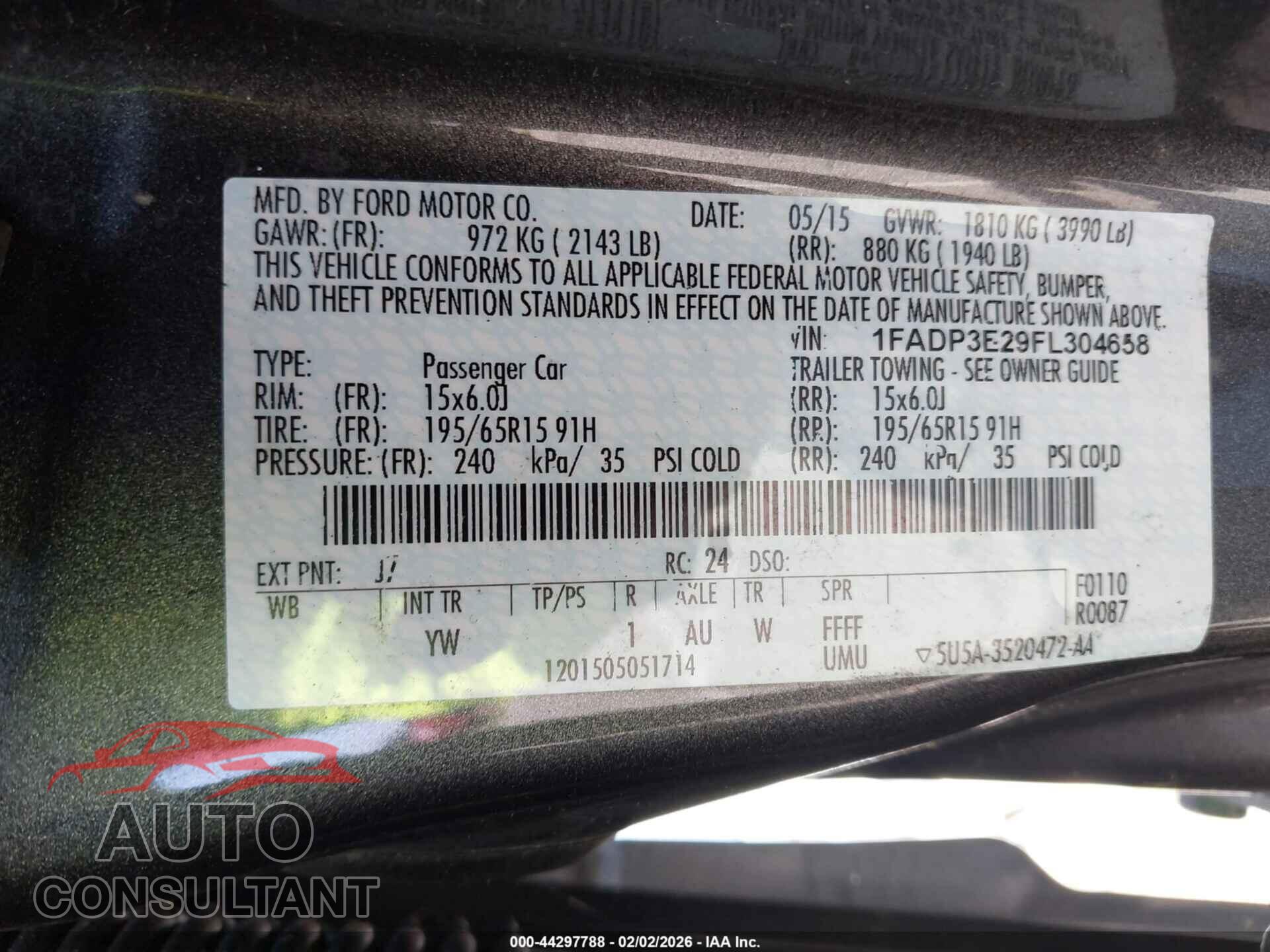 FORD FOCUS 2015 - 1FADP3E29FL304658