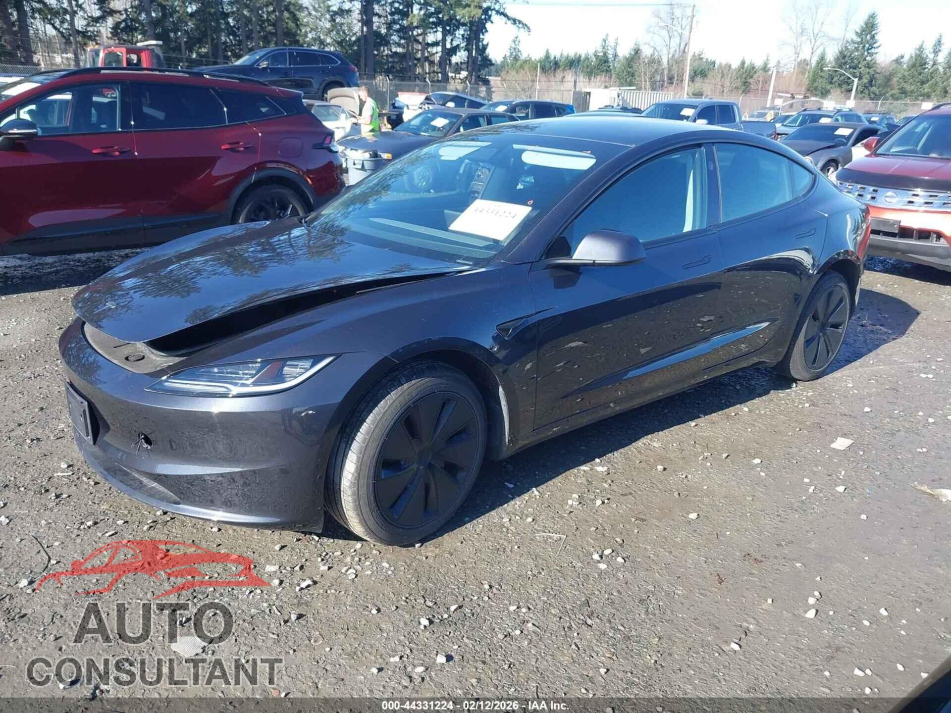 TESLA MODEL 3 2024 - 5YJ3E1EA9RF771934