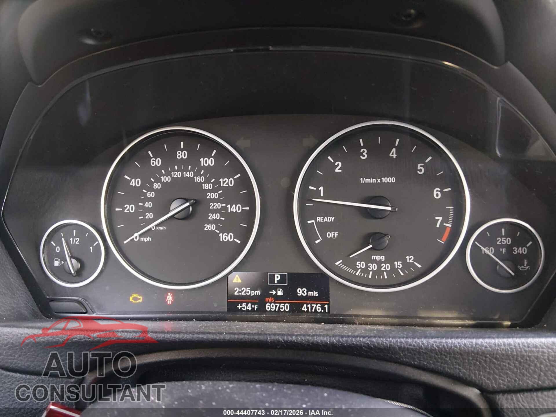 BMW 328I 2013 - WBA3C1C57DK104896