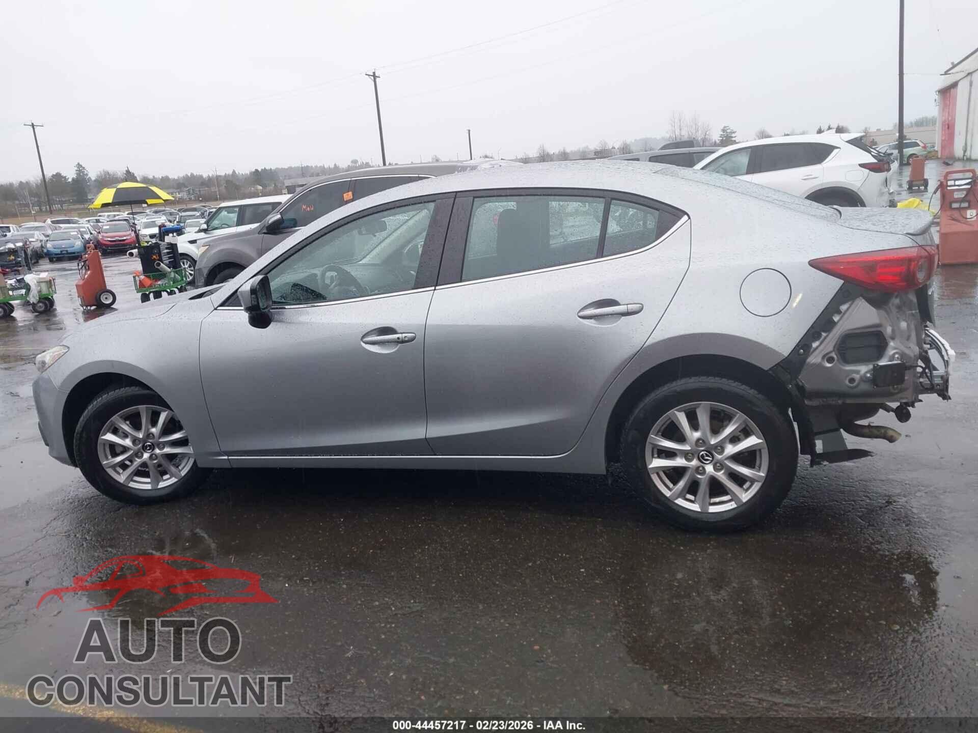 MAZDA MAZDA3 2014 - JM1BM1V78E1153042