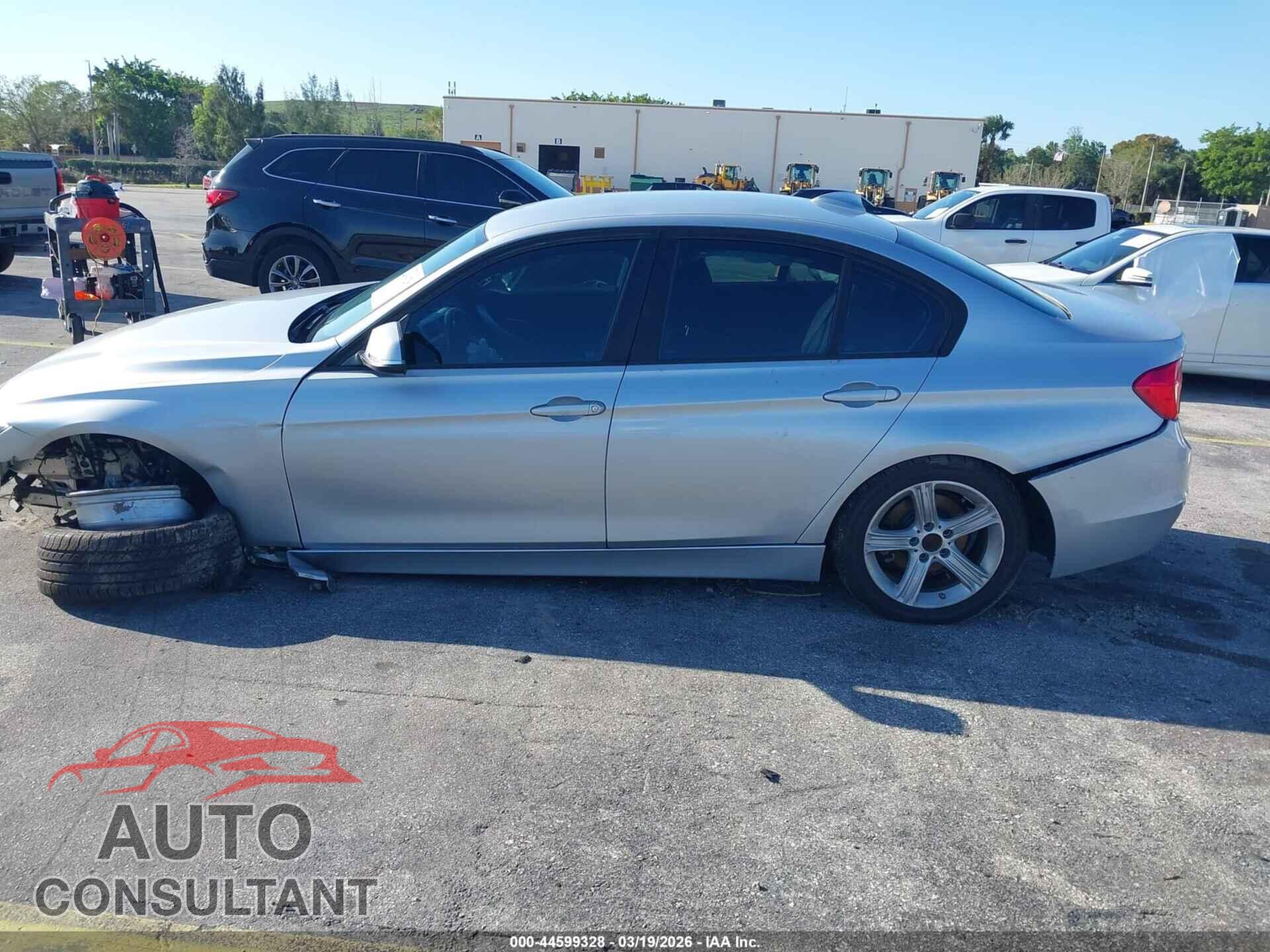 BMW 320I 2014 - WBA3B1C51EPV79466