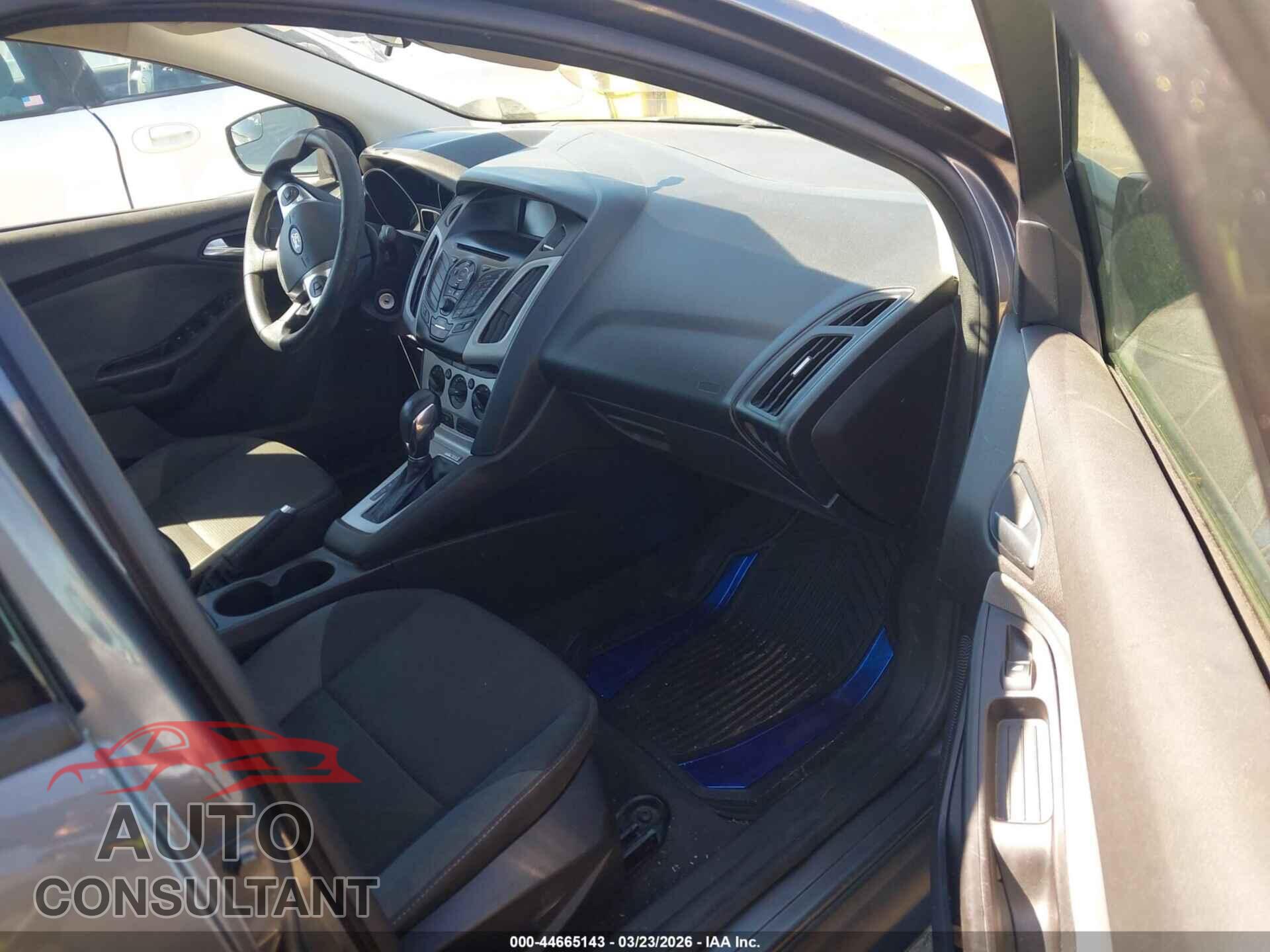 FORD FOCUS 2013 - 1FADP3F27DL153668