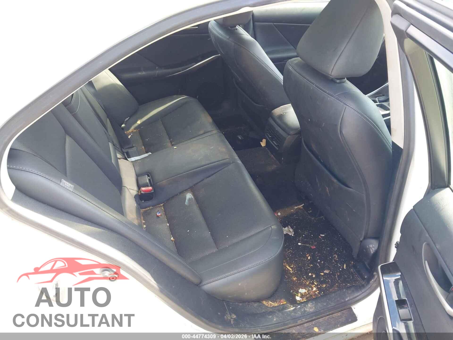 LEXUS IS 300 2019 - JTHC81D23K5039225