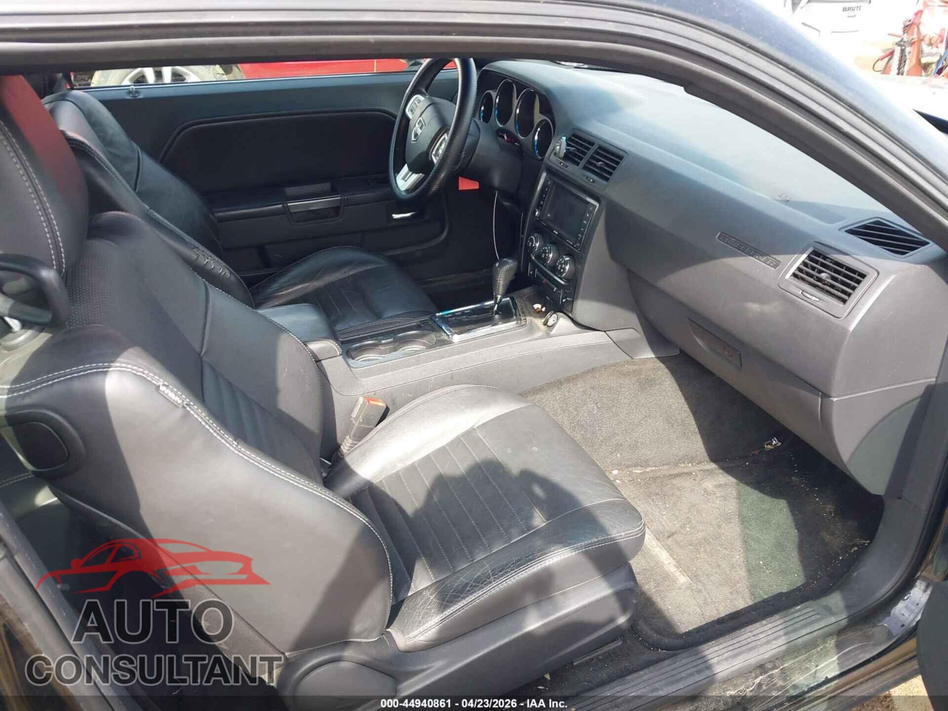 DODGE CHALLENGER 2013 - 2C3CDYAG0DH741802