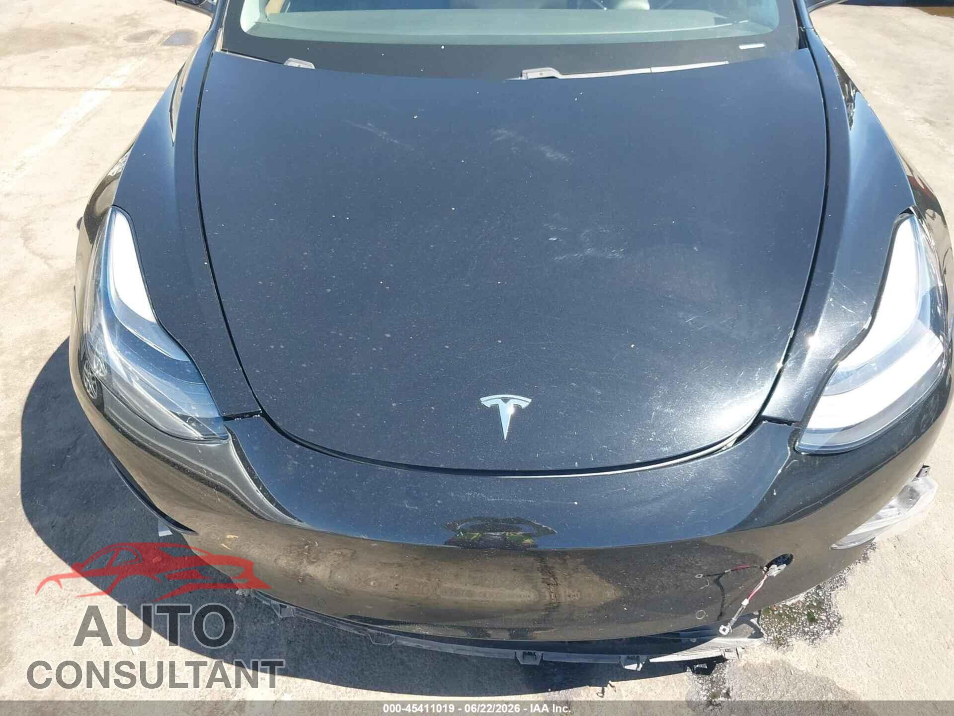 TESLA MODEL 3 2021 - 5YJ3E1EAXMF062115