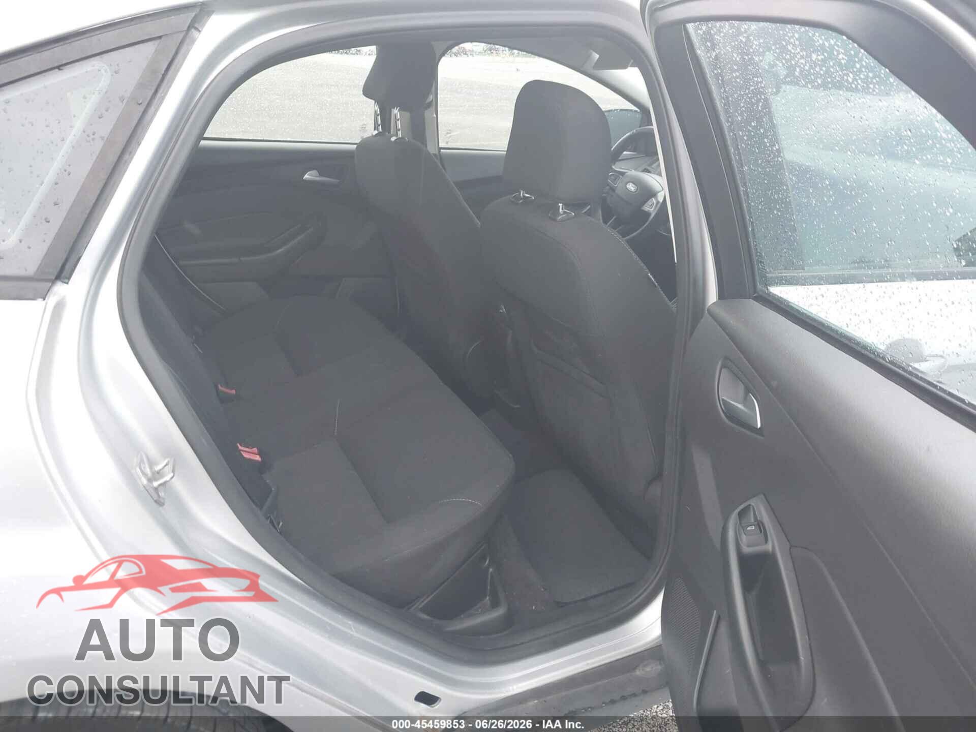 FORD FOCUS 2016 - 1FADP3F27GL276391
