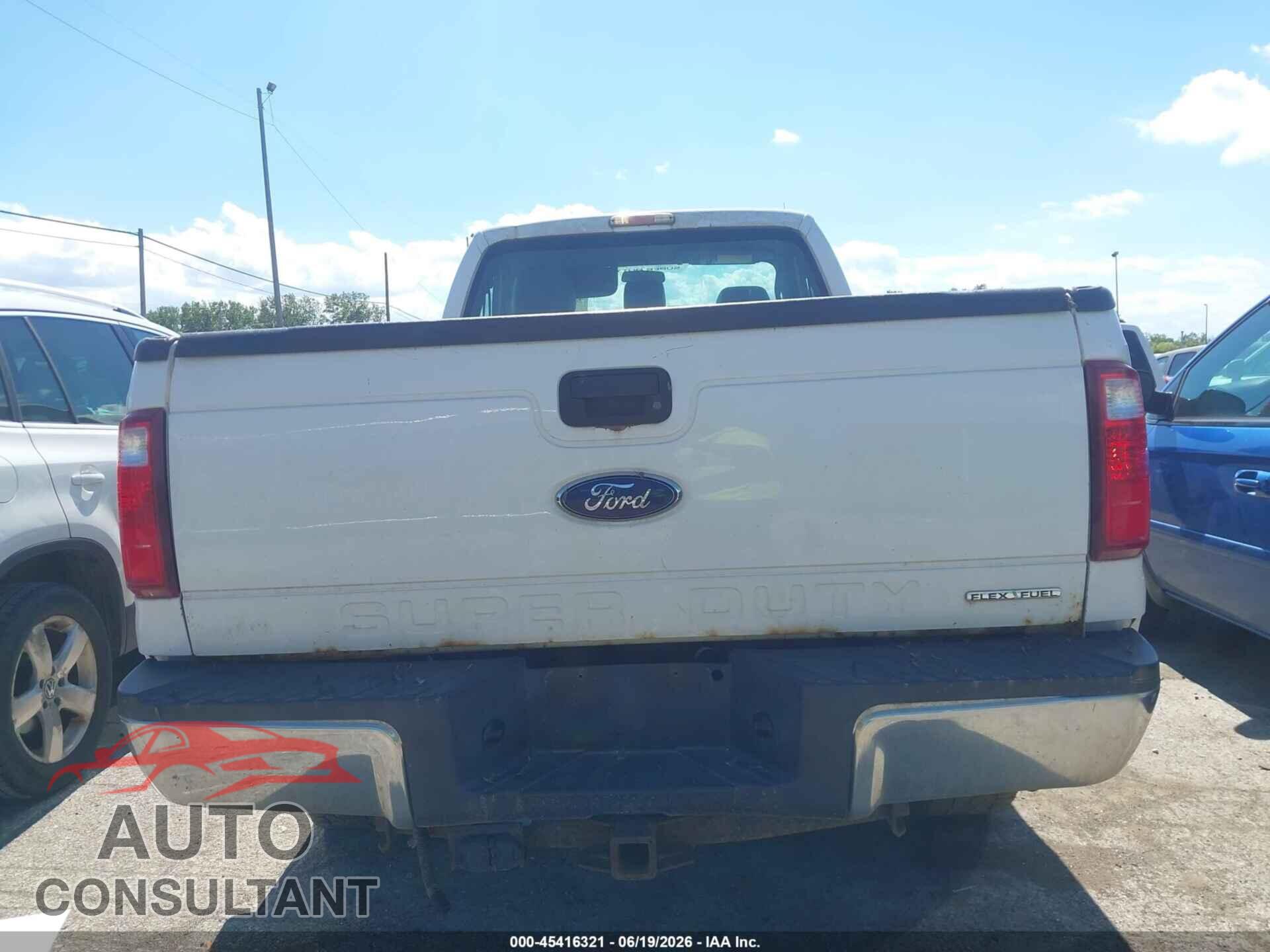 FORD F-250 2015 - 1FTBF2B63FEC77502