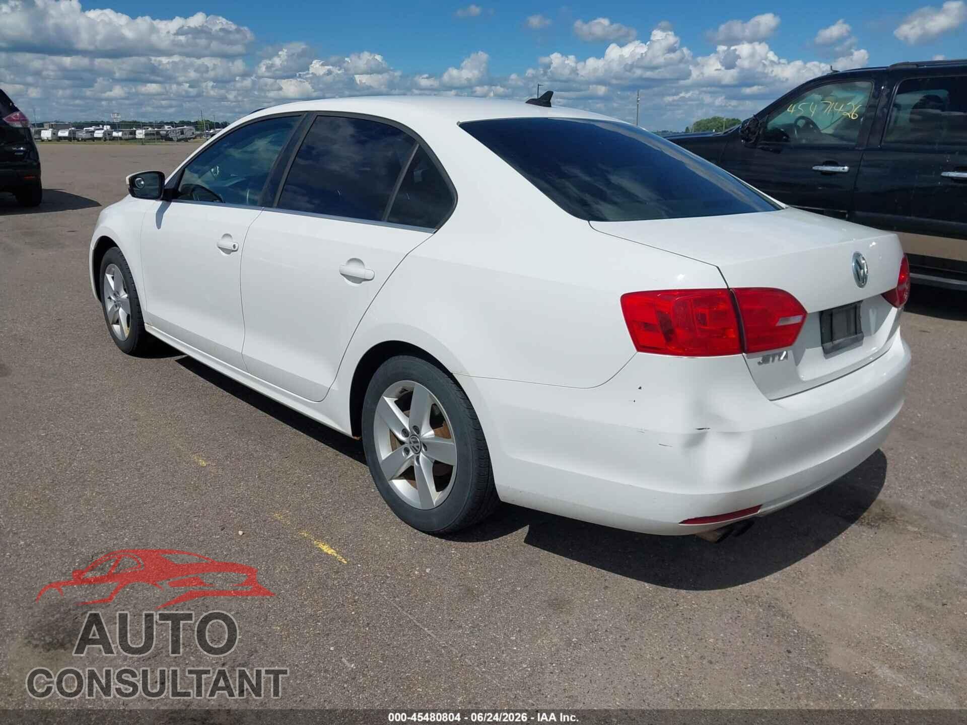 VOLKSWAGEN JETTA 2013 - 3VWLL7AJ9DM420134