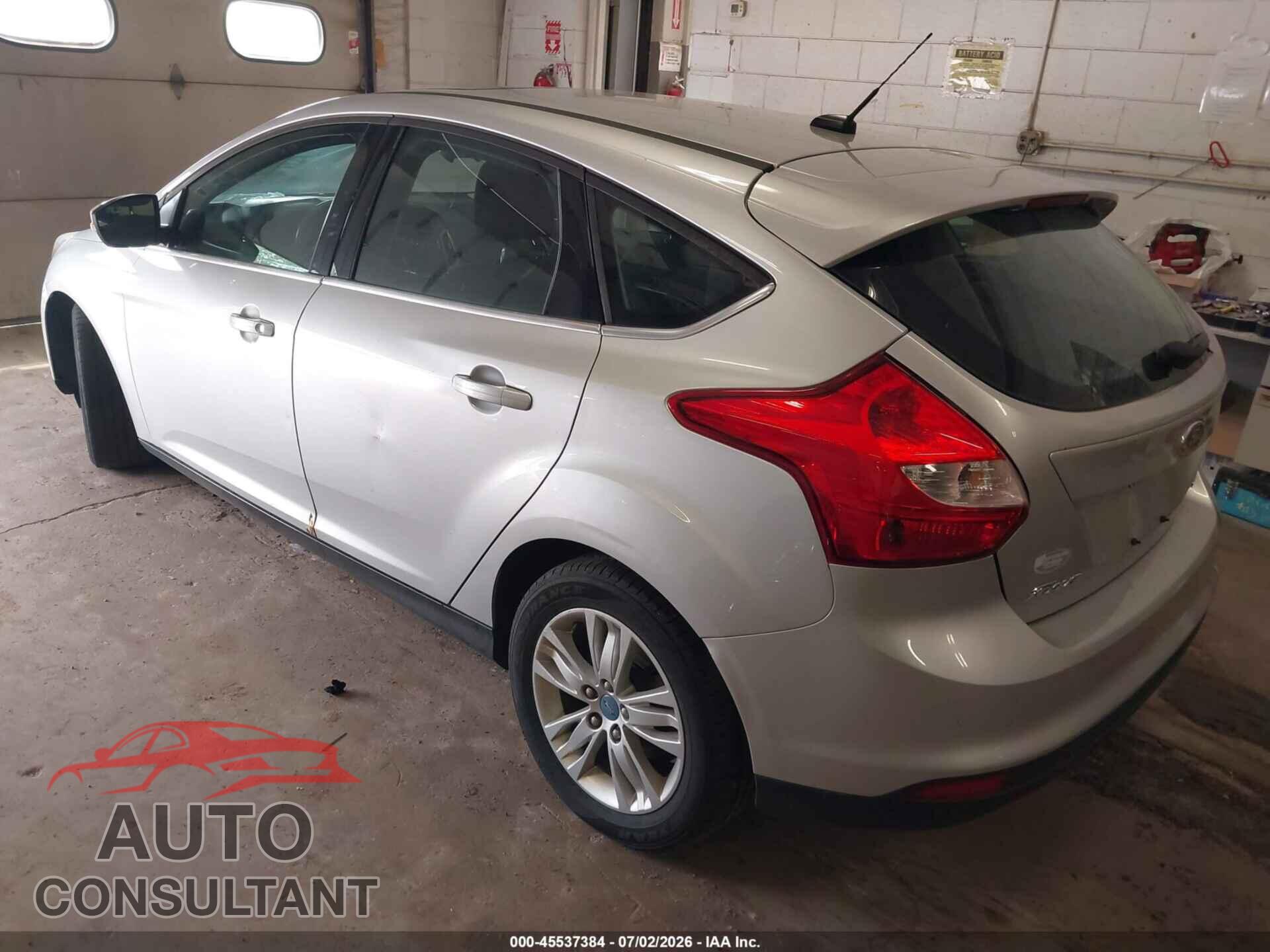 FORD FOCUS 2012 - 1FAHP3M21CL222230