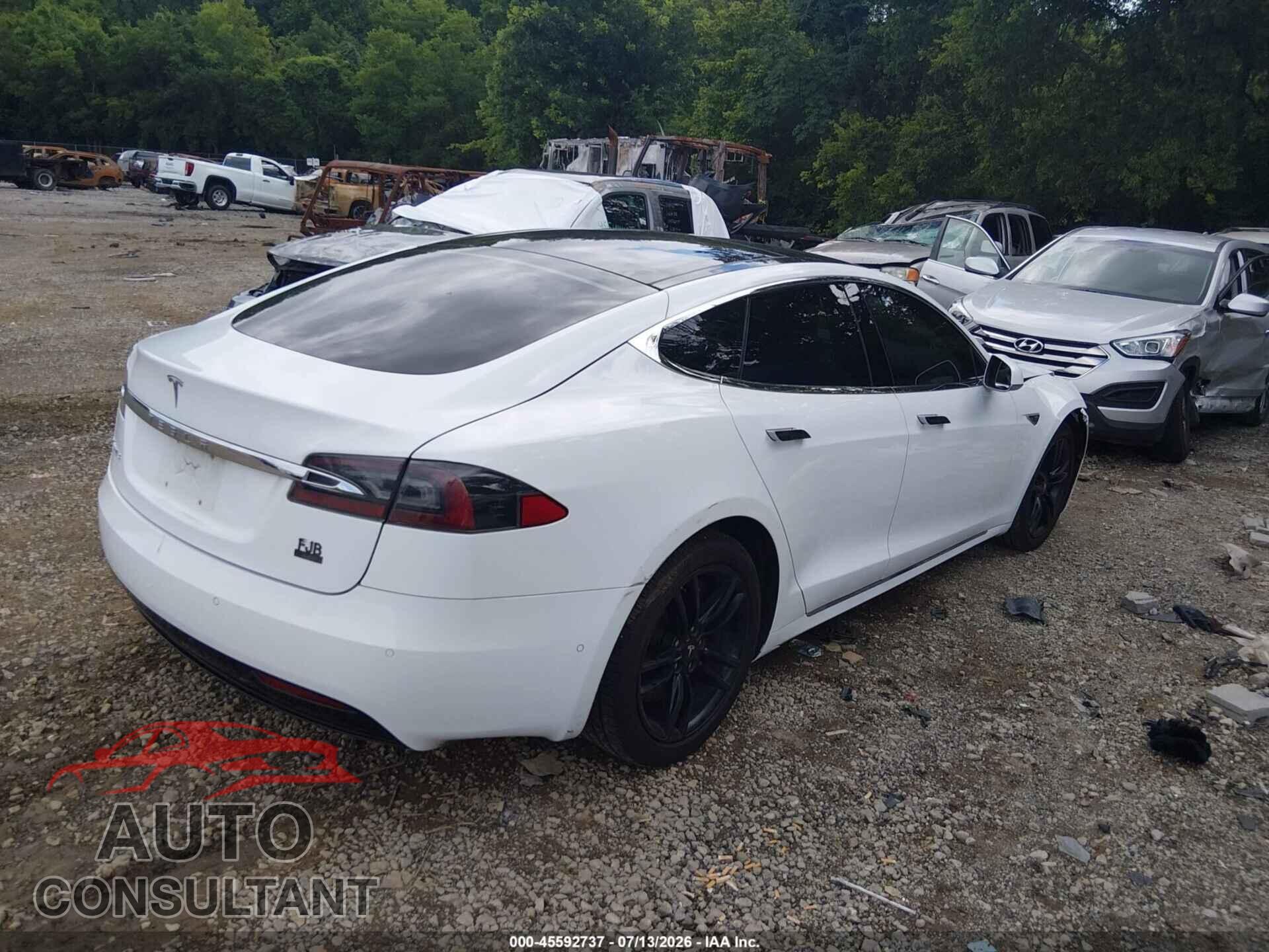 TESLA MODEL S 2016 - 5YJSA1E14GF158964