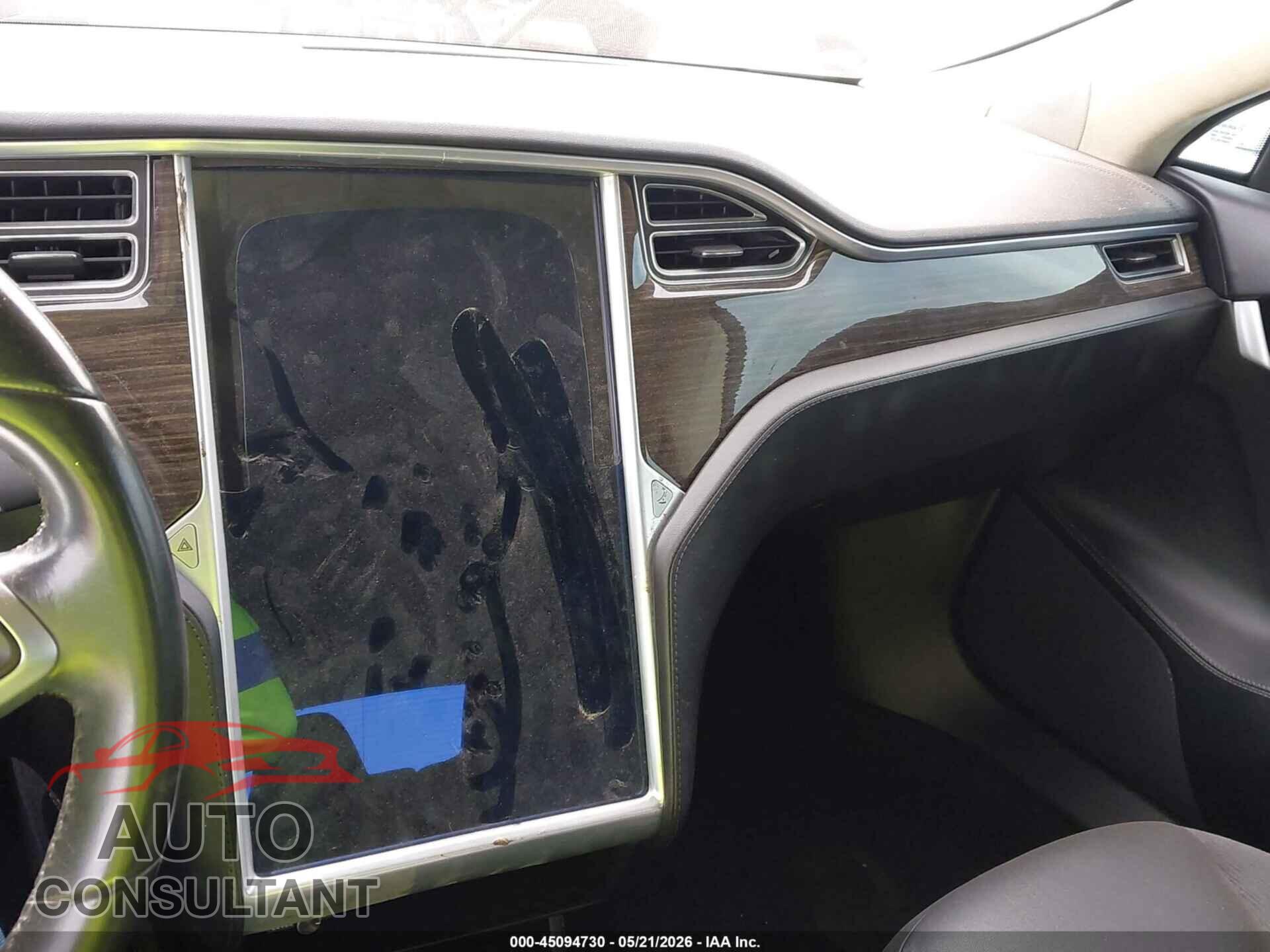 TESLA MODEL S 2016 - 5YJSA1E2XGF130207
