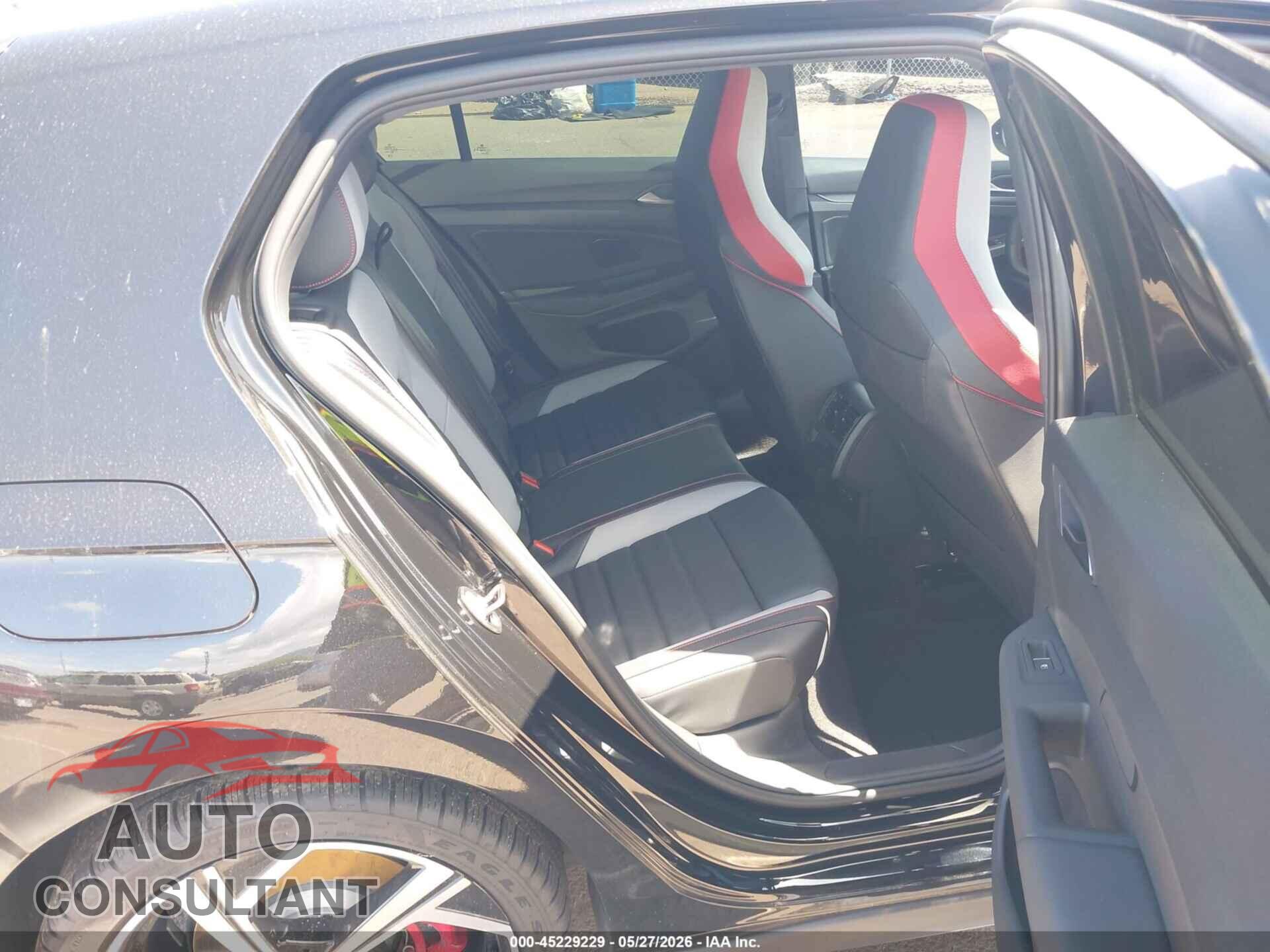 VOLKSWAGEN GOLF GTI 2026 - WVW3E7CD0TW161682