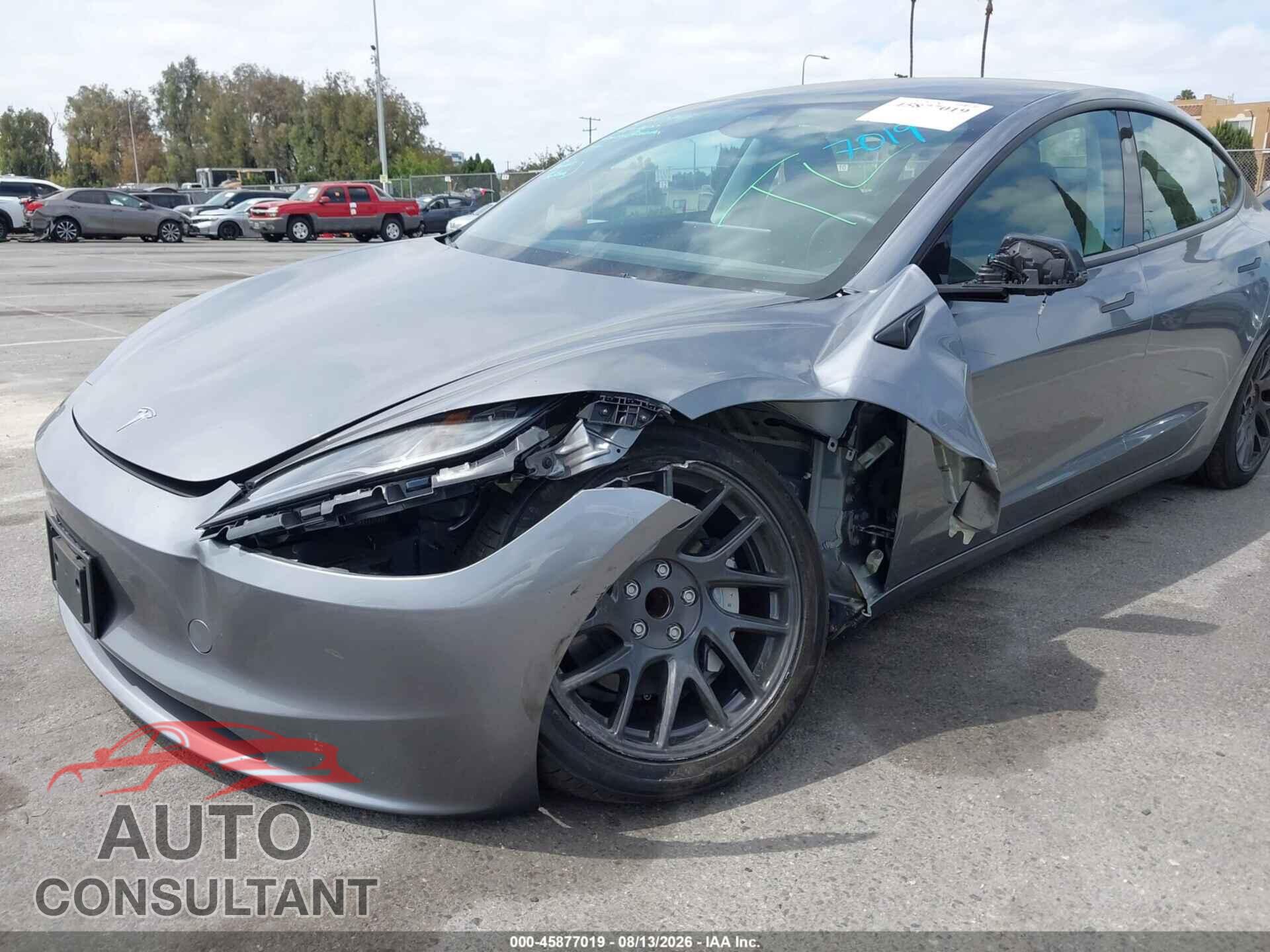 TESLA MODEL 3 2024 - 5YJ3E1EA3RF871110