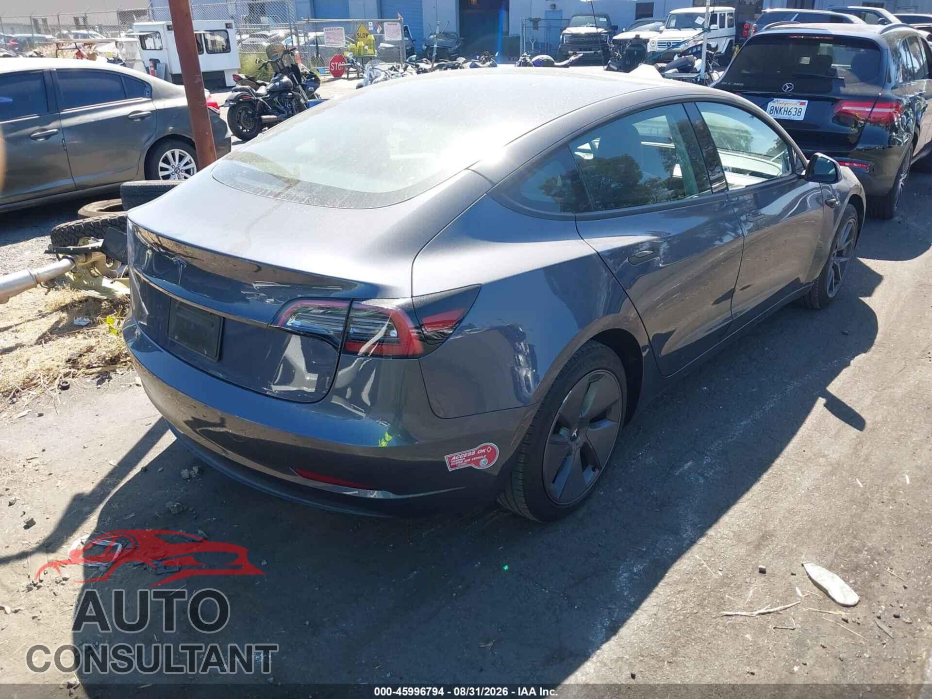 TESLA MODEL 3 2023 - 5YJ3E1EA2PF697849