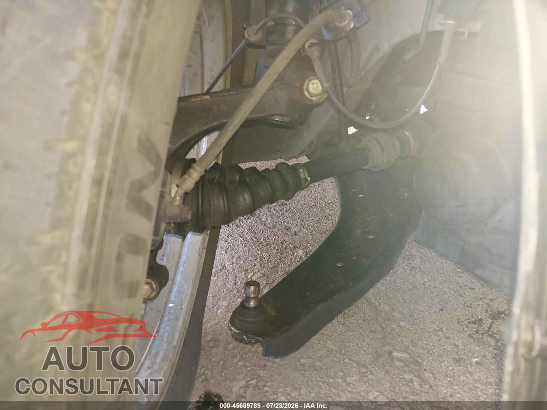 NISSAN ROGUE 2017 - KNMAT2MT9HP601860